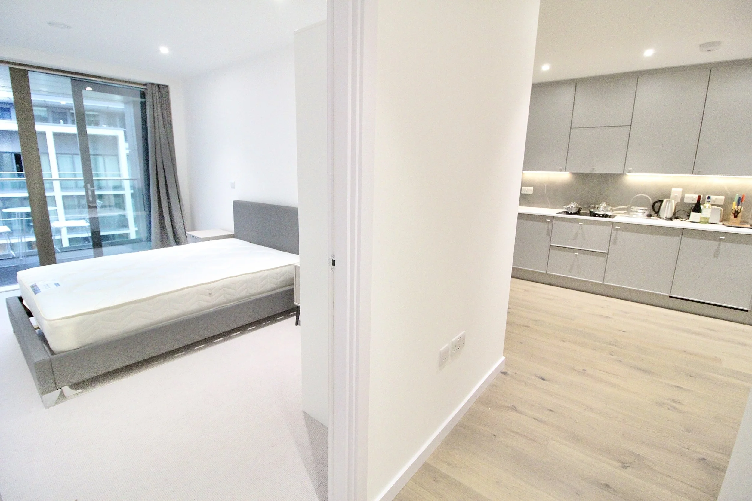 7th Floor 2 bedroom flat