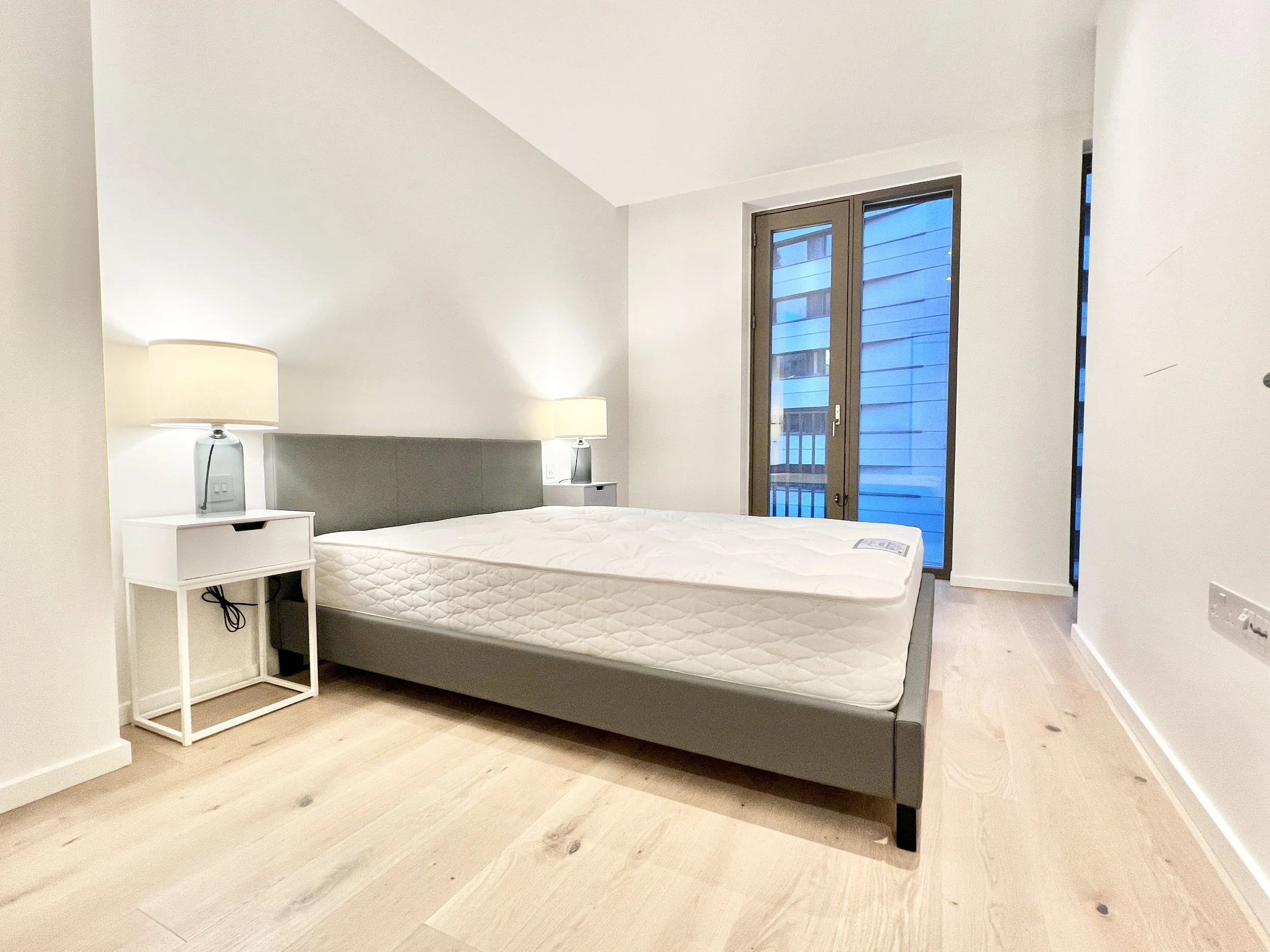 4th Floor 1 Bedroom