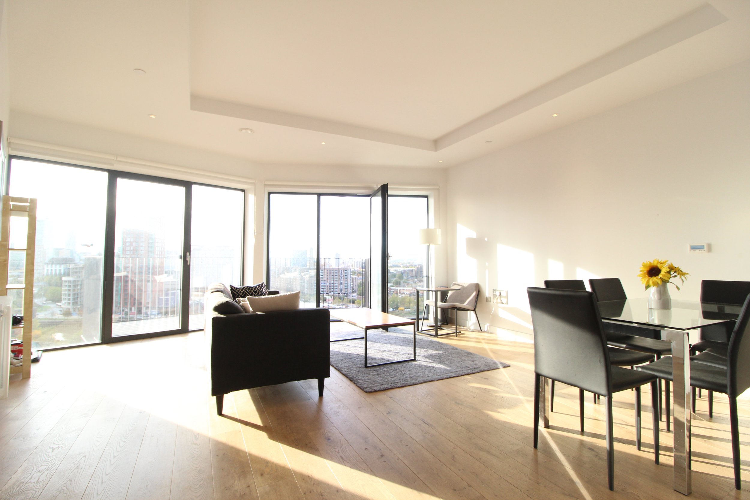 3 Bedroom Flat Modena House