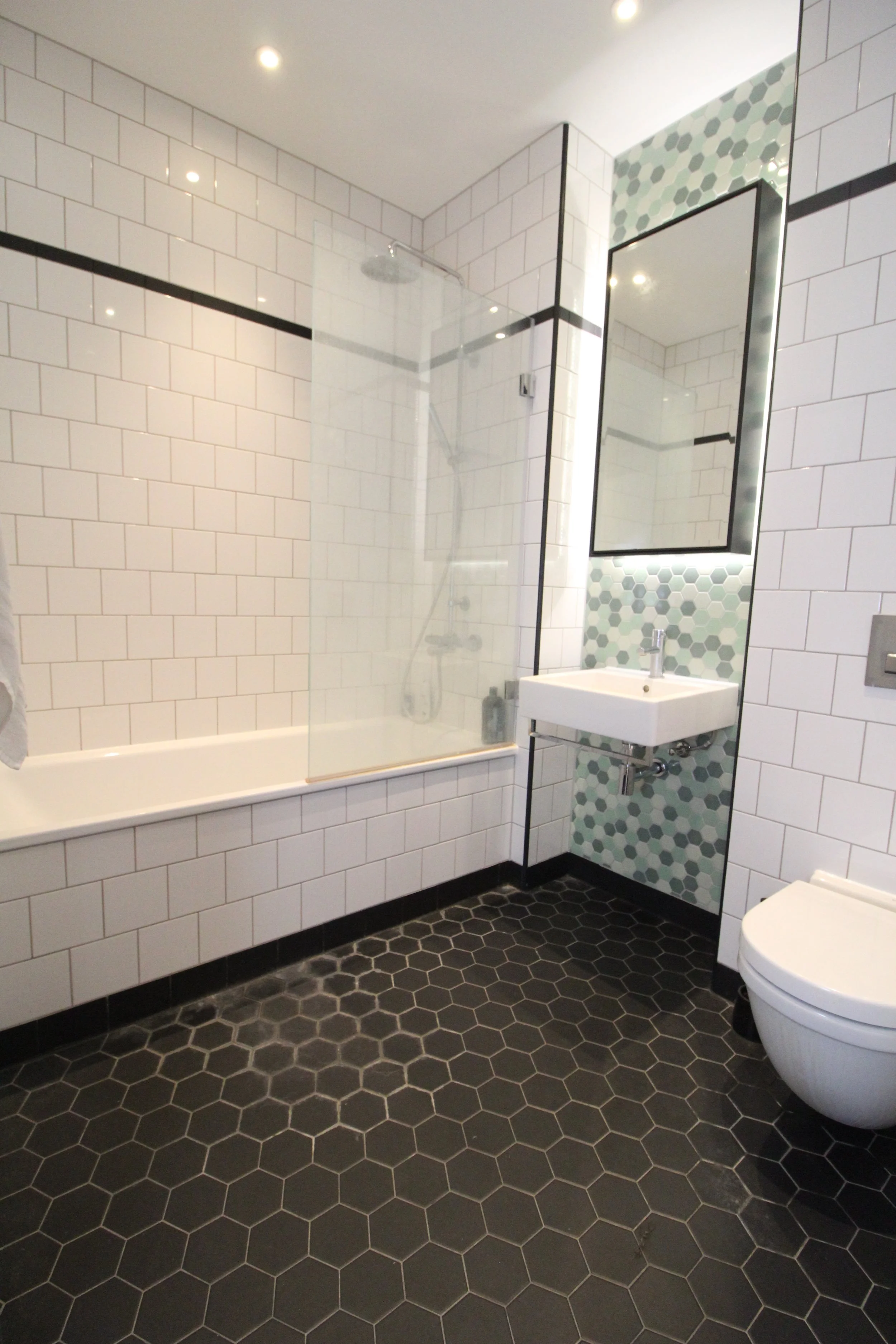 3 Bedroom Flat Modena House
