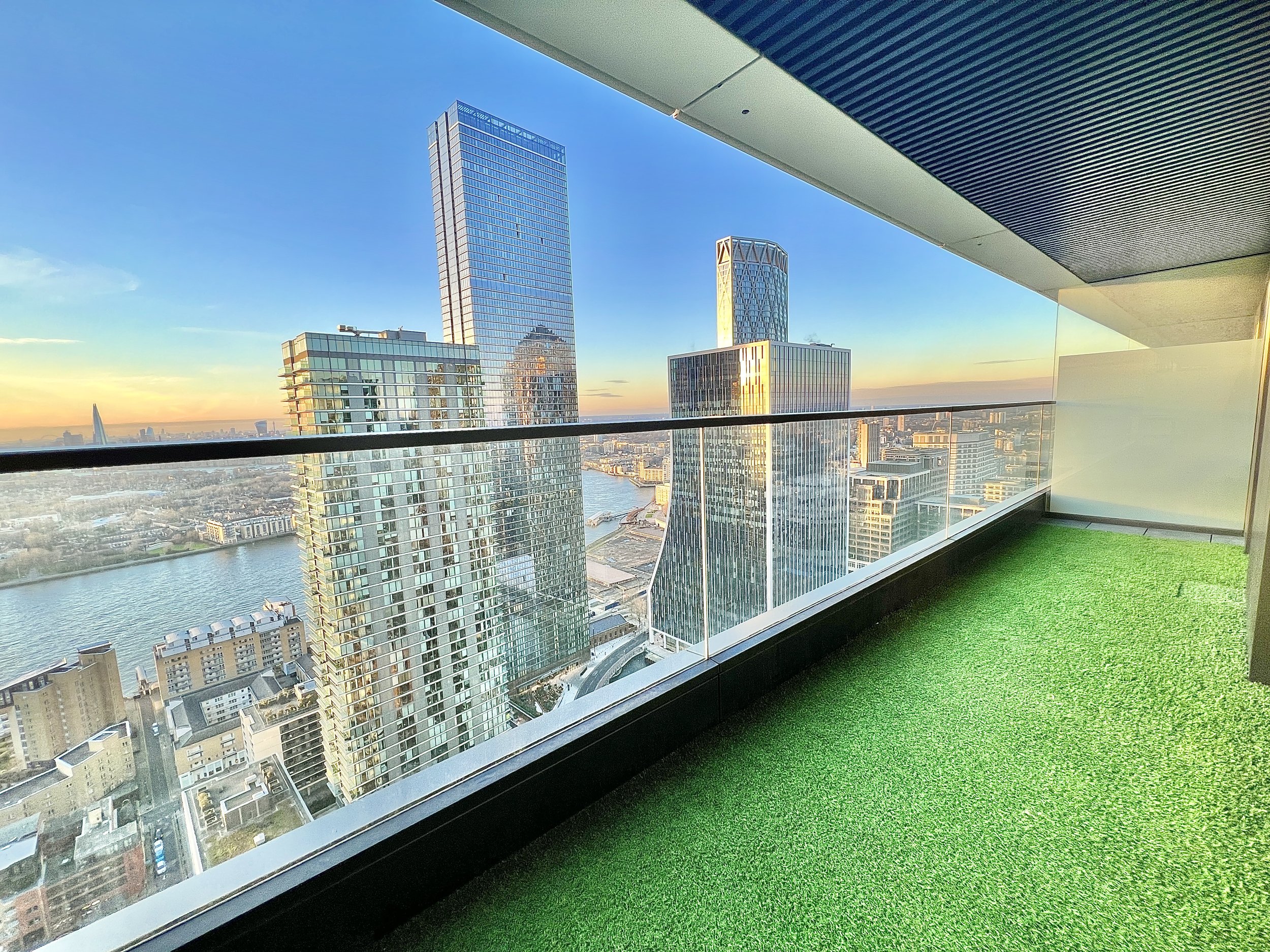 43rd Floor 1 Bedroom