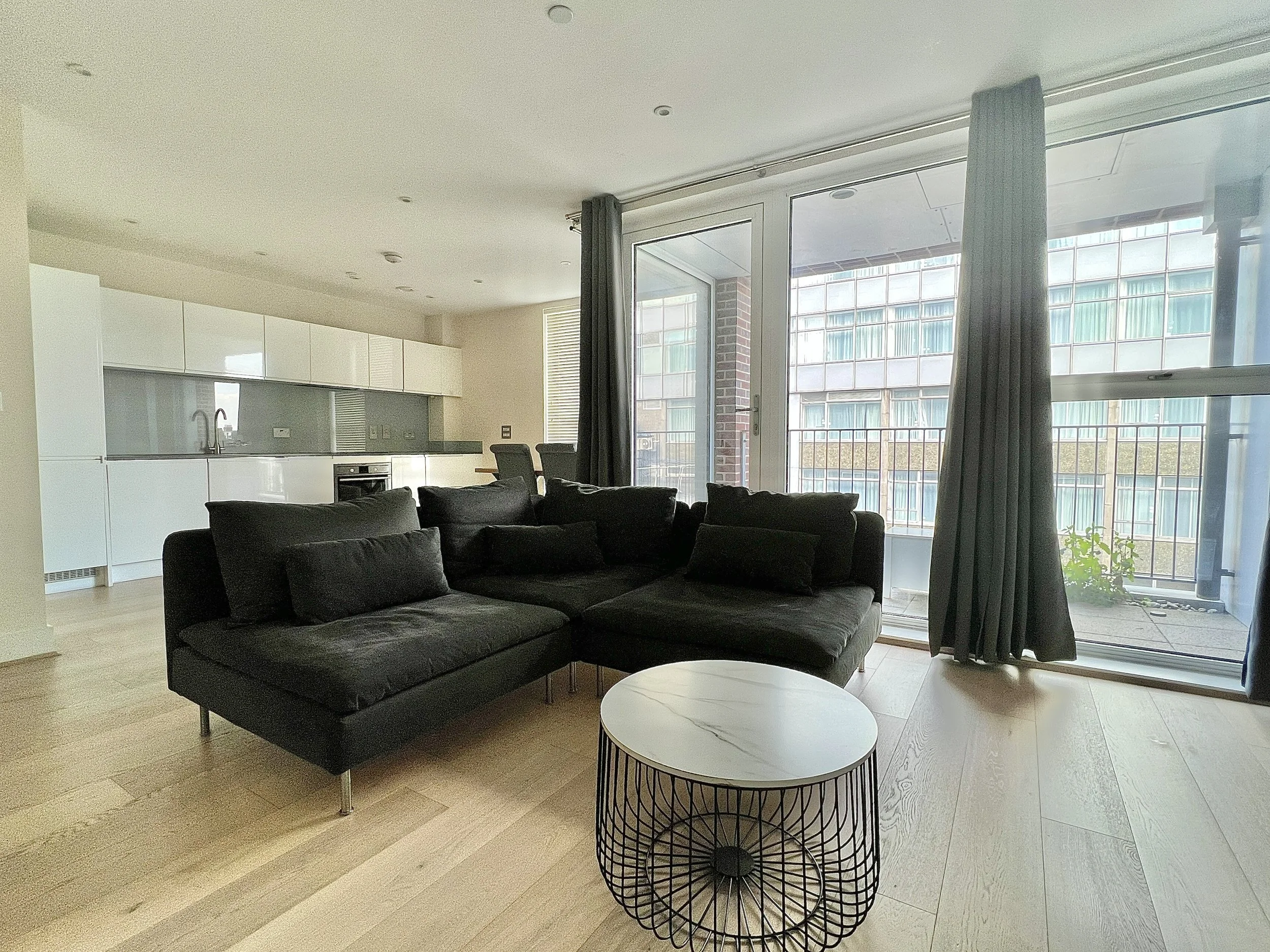 1 bedroom flat - Ravilious House