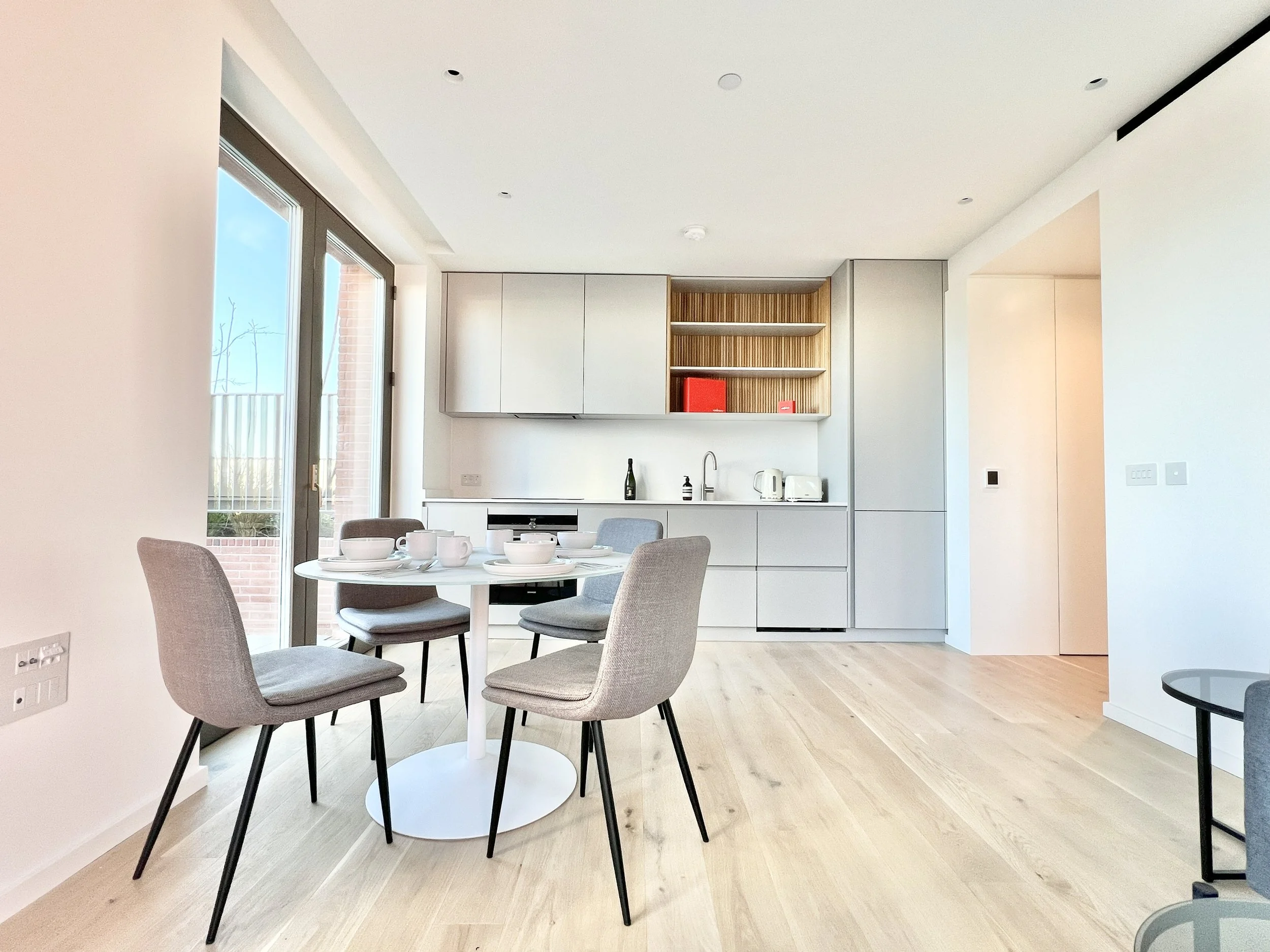 10th Floor 1 Bedroom with terrace