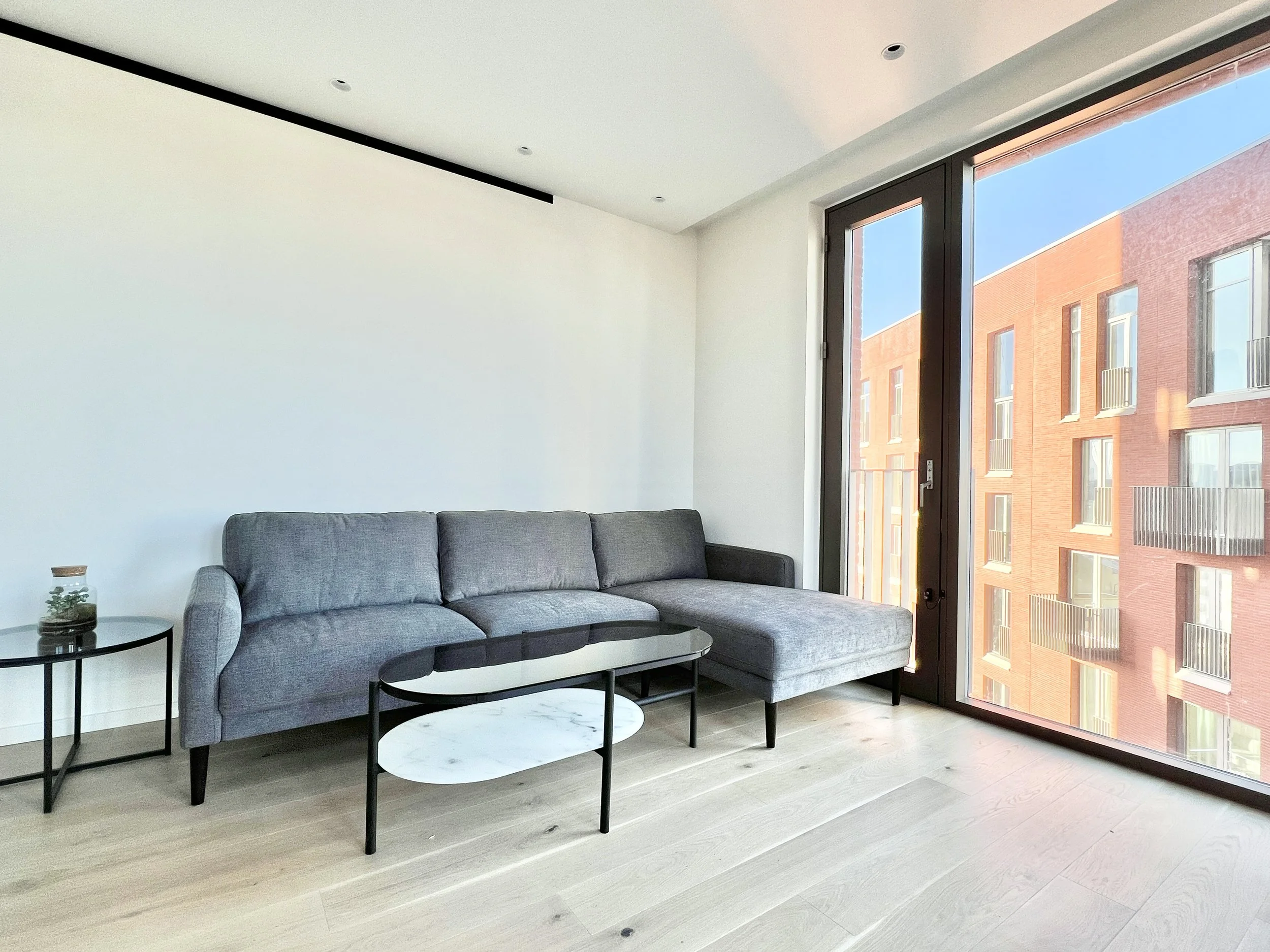 10th Floor 1 Bedroom with terrace
