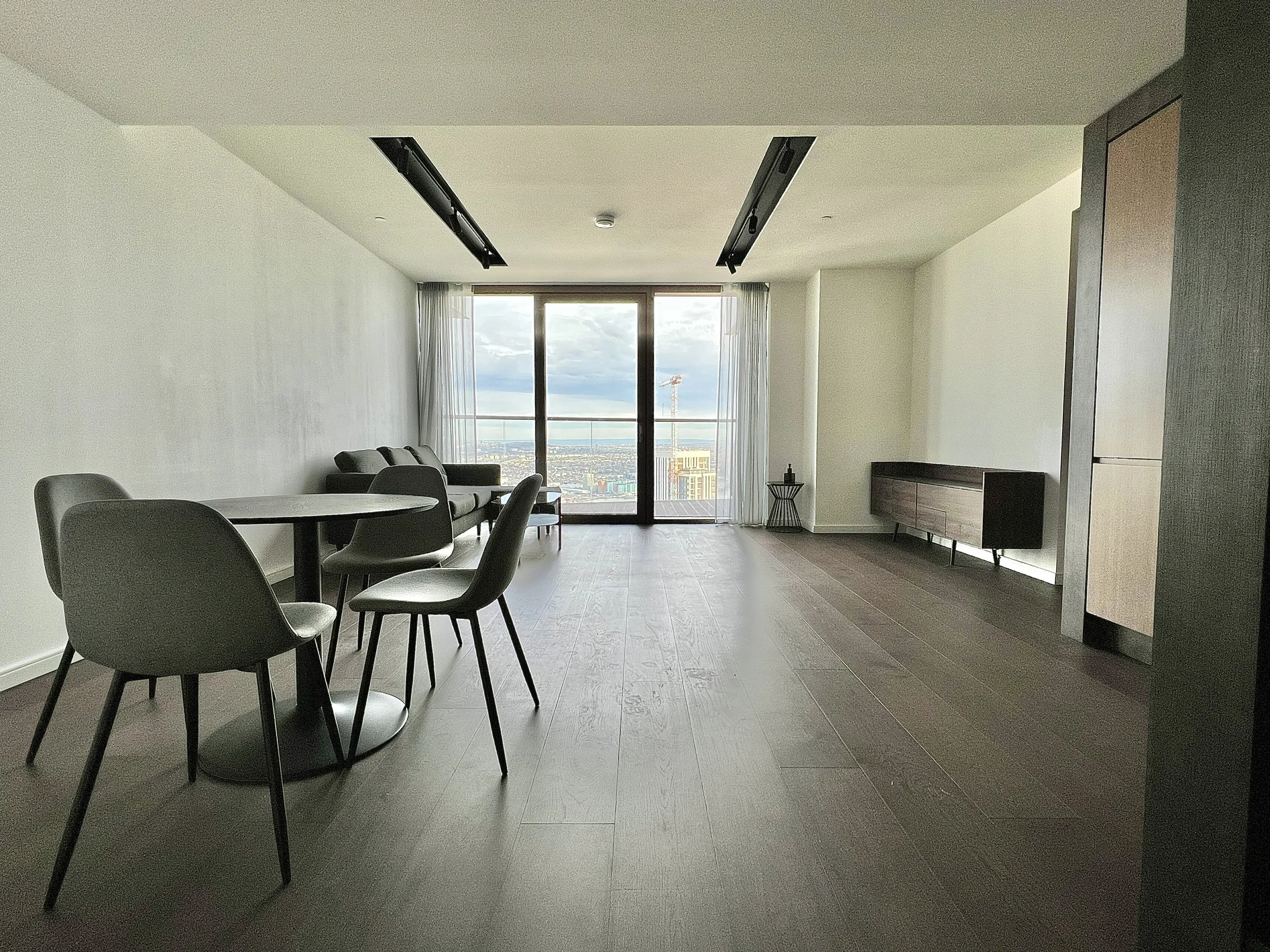 47th Floor 1 Bedroom
