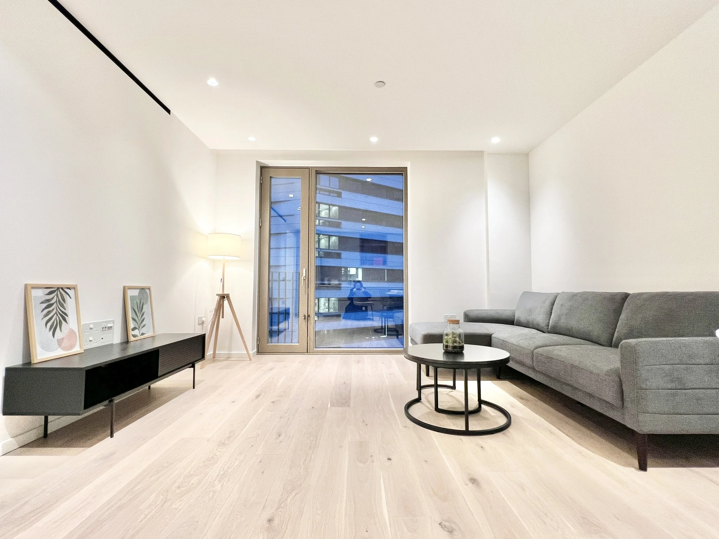 4th Floor 1 Bedroom