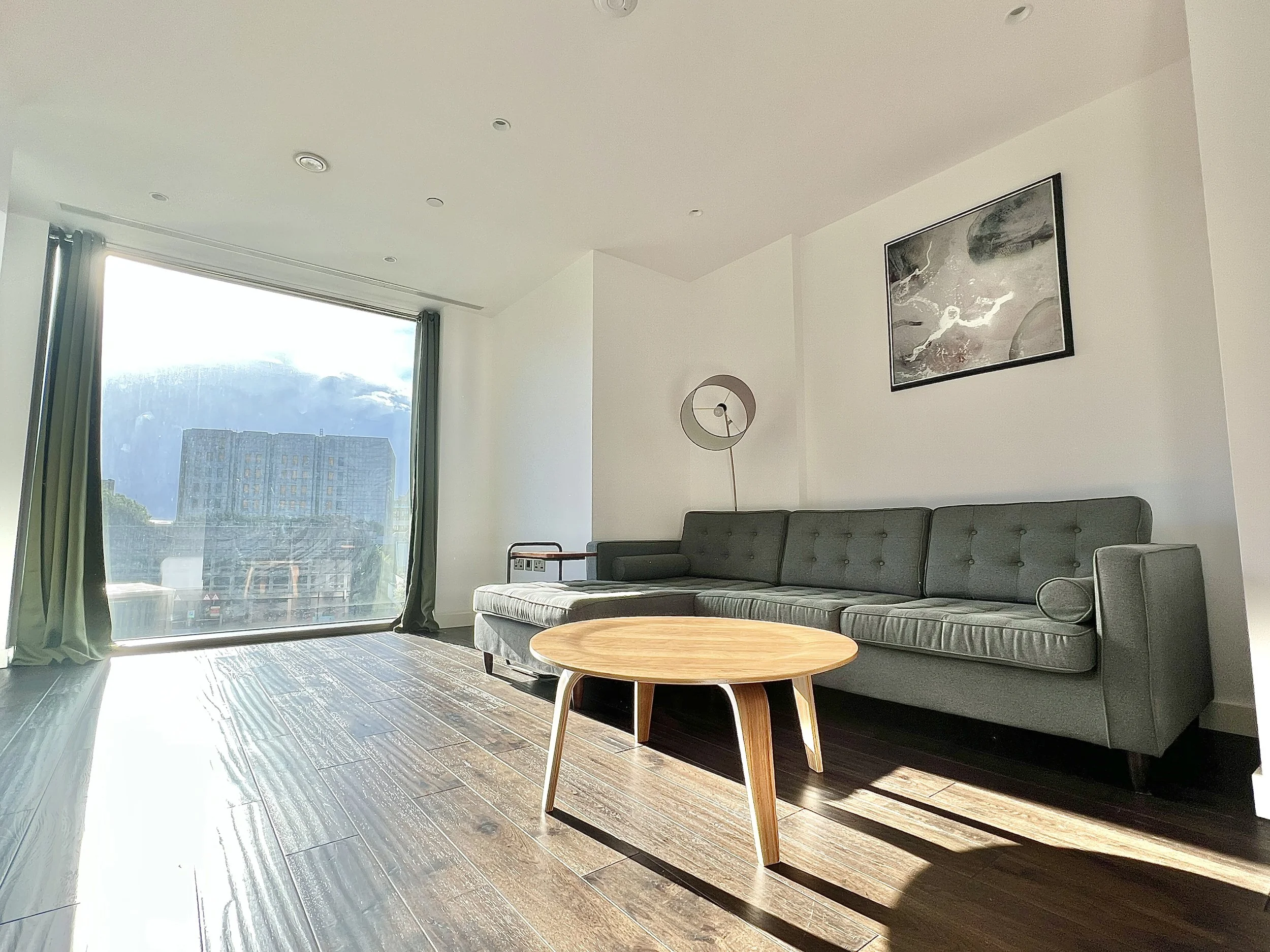 3rd Floor 1 Bedroom Flat