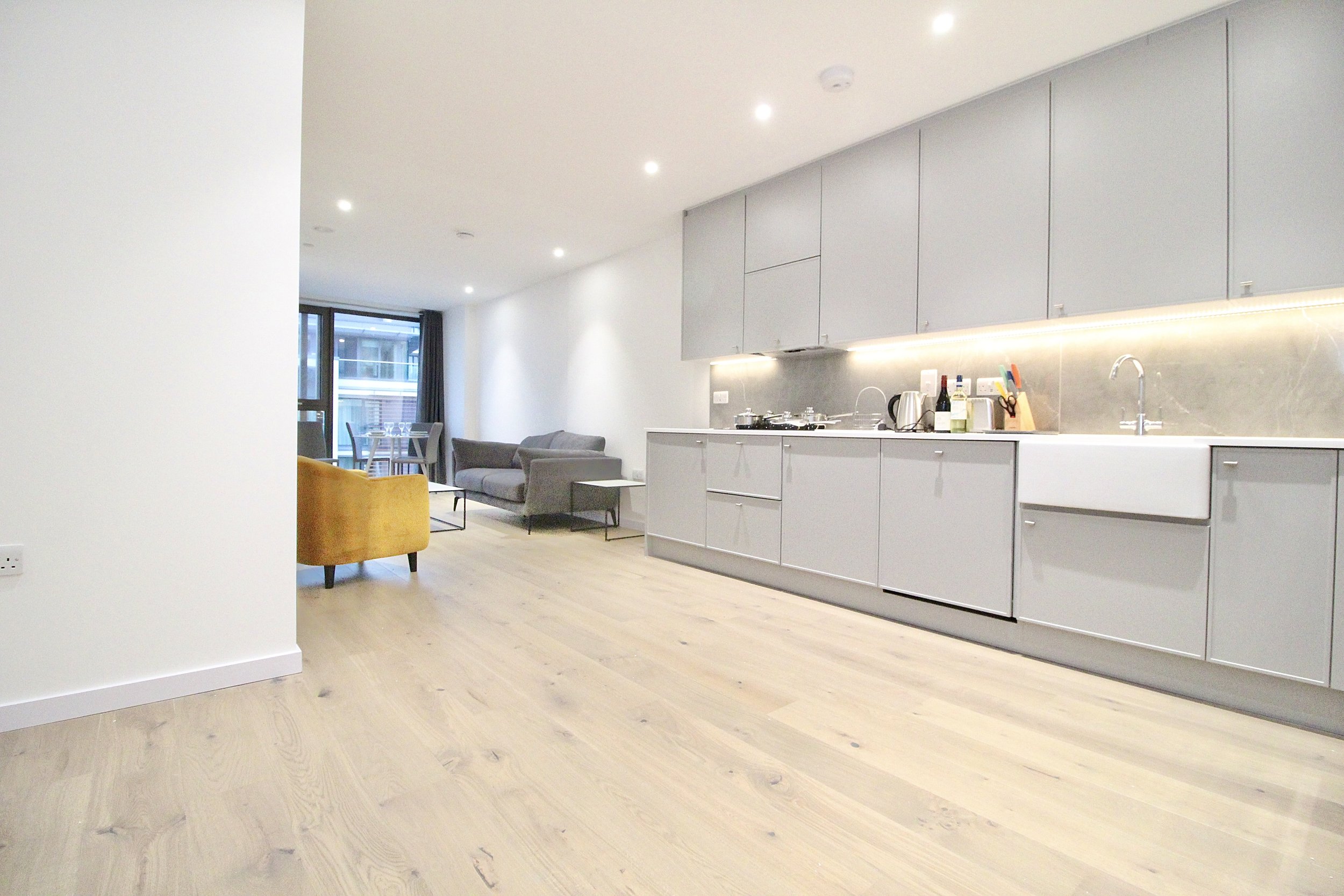 7th Floor 2 bedroom flat