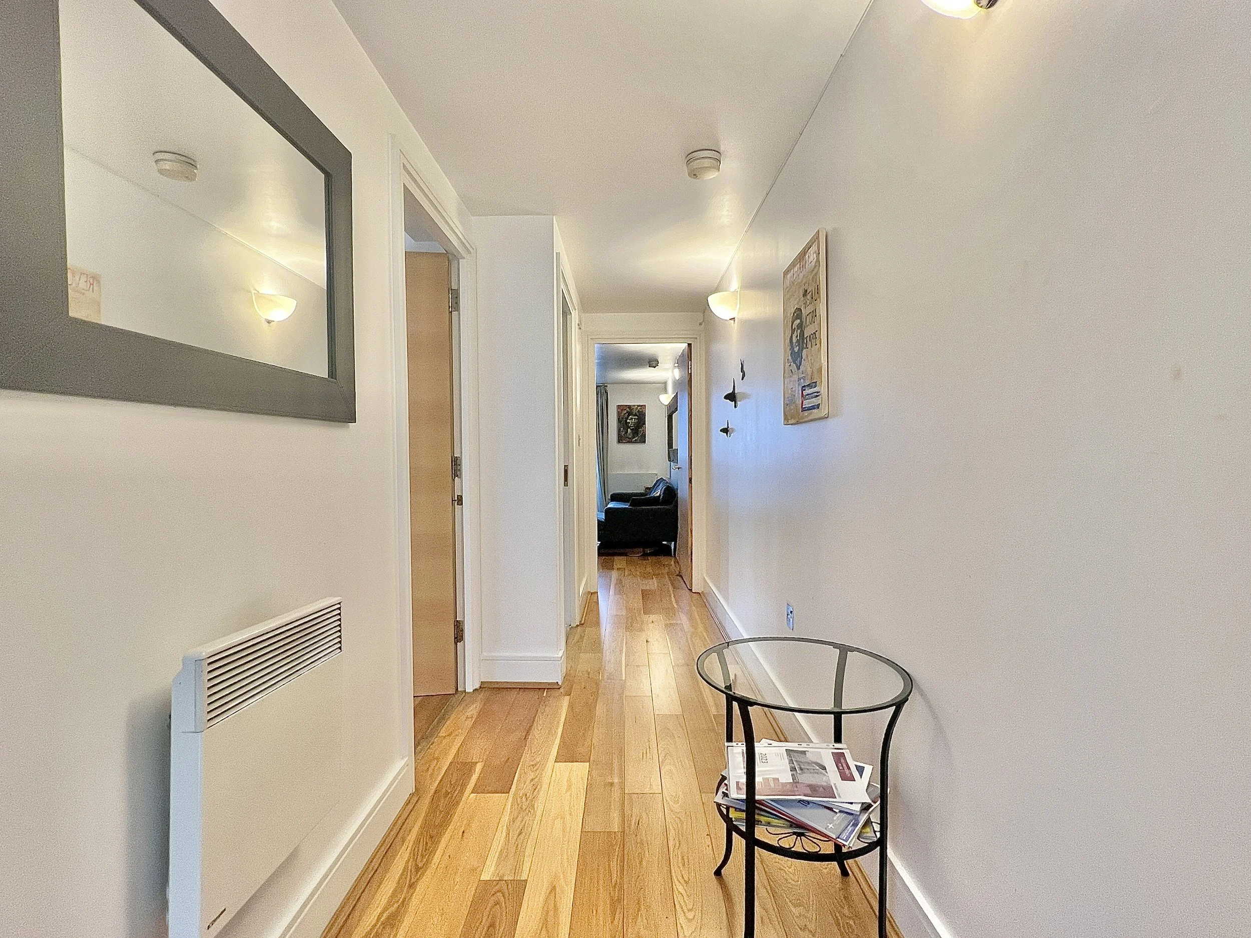 1  Bedroom Flat Albany Court