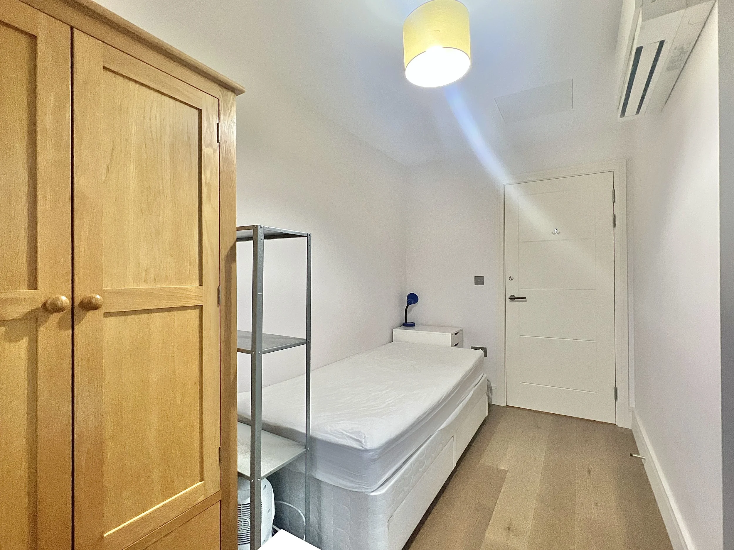 3 bedrooms penthouse - Camden High Street