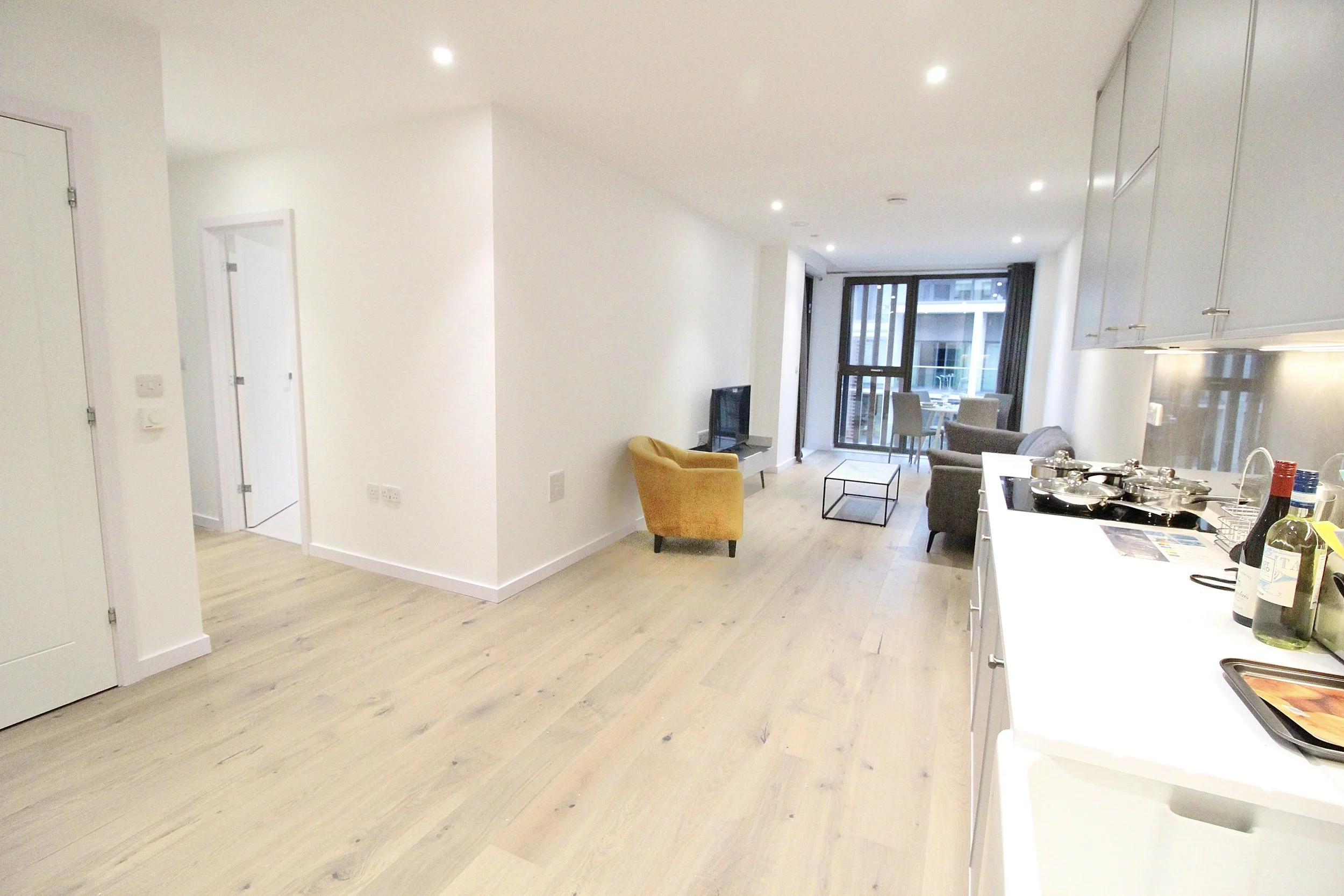 7th Floor 2 bedroom flat