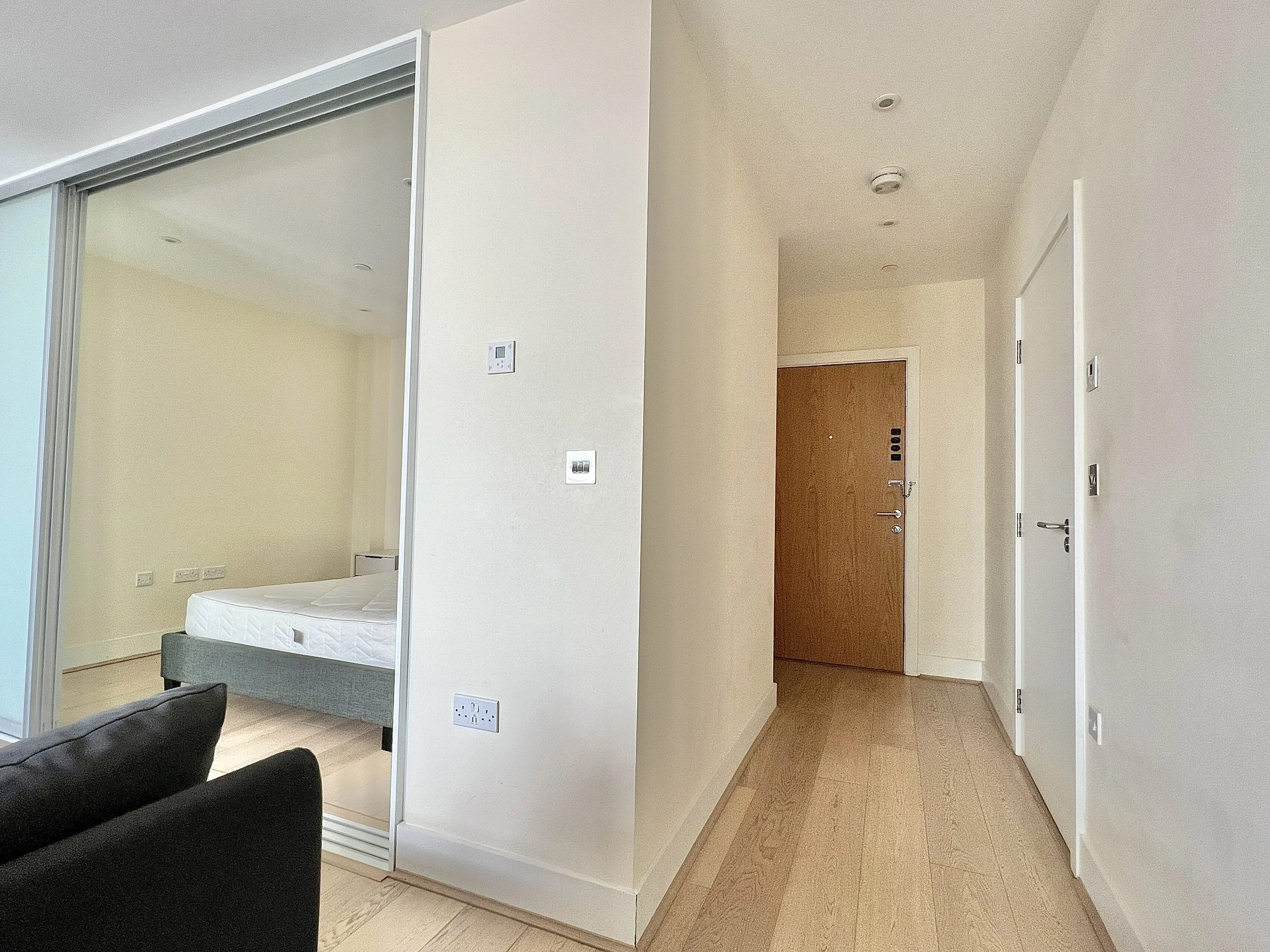 1 bedroom flat - Ravilious House