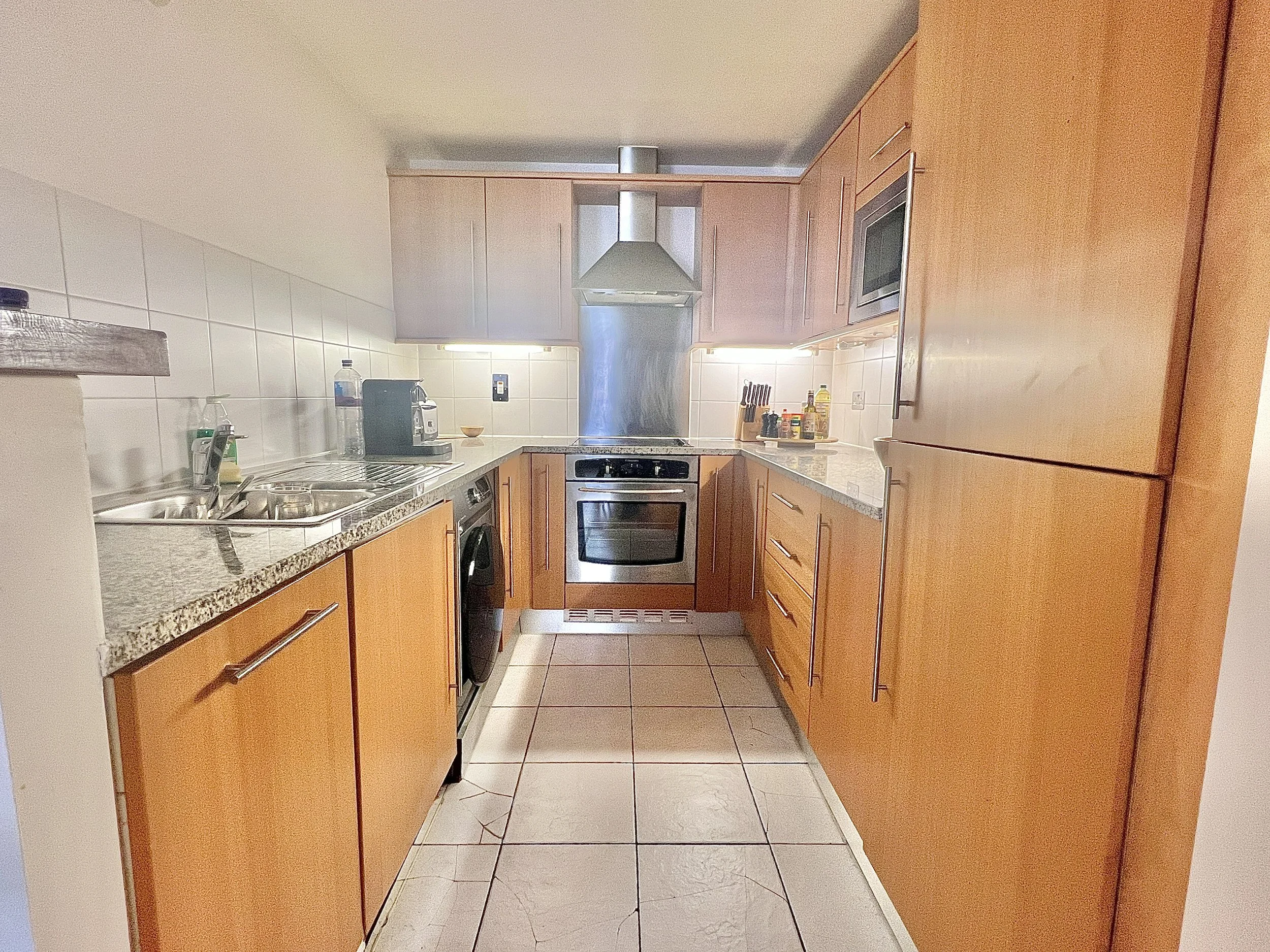 1  Bedroom Flat Albany Court