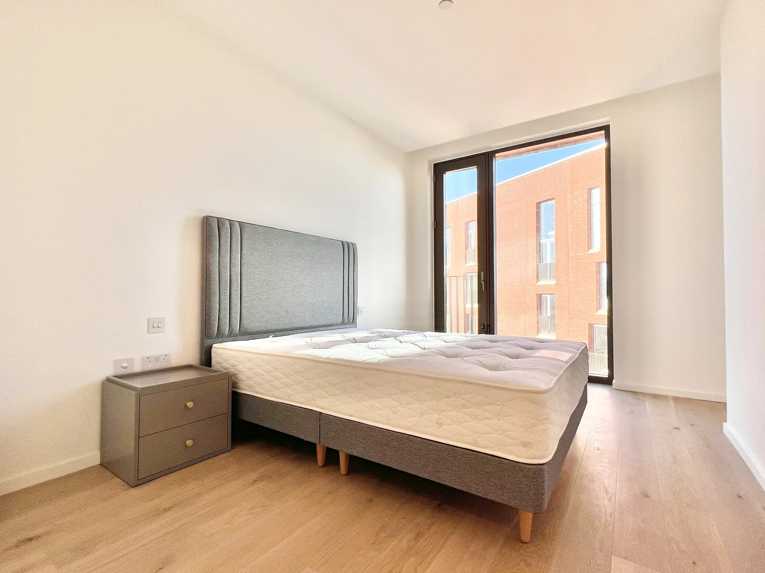 10th Floor 1 Bedroom with terrace