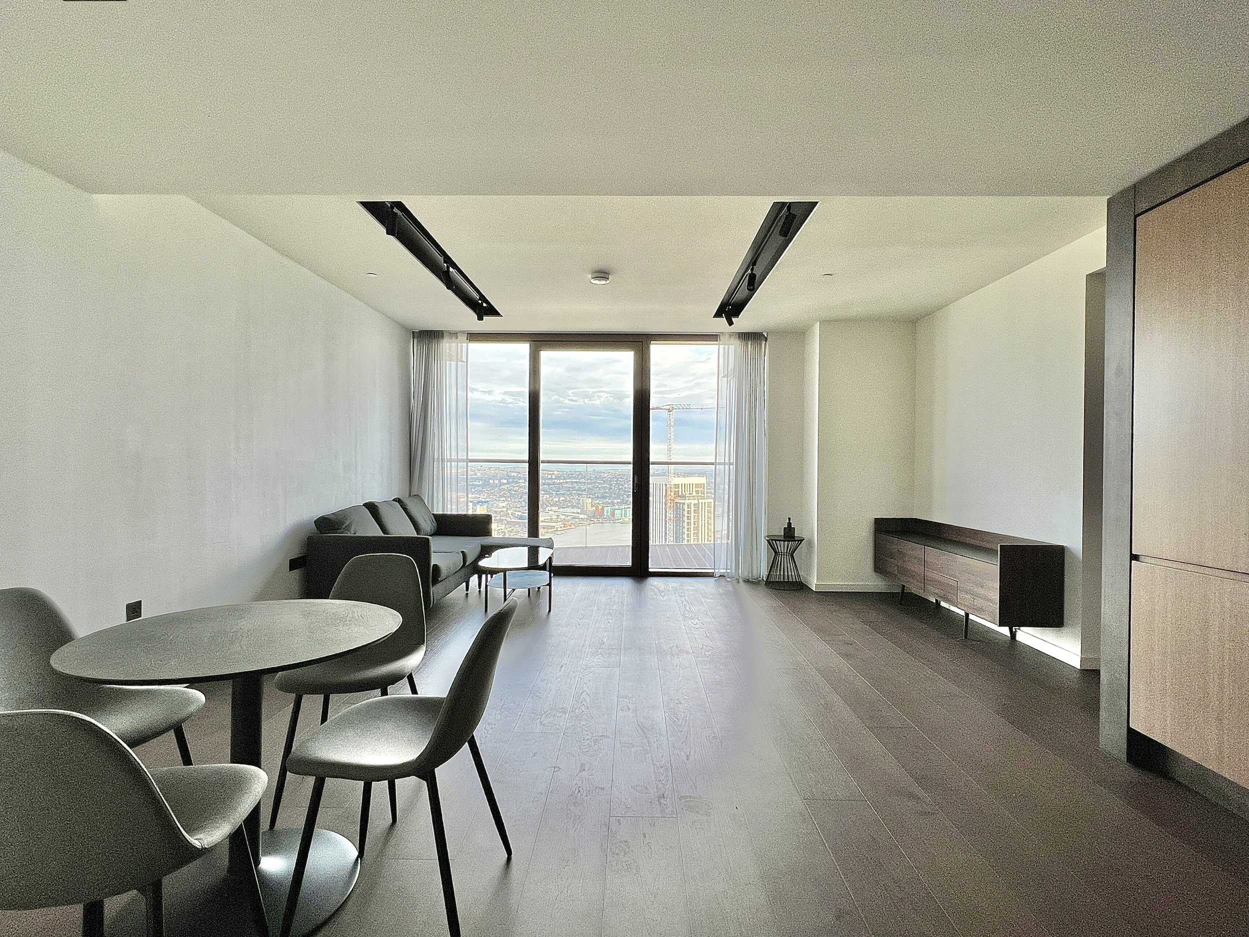47th Floor 1 Bedroom