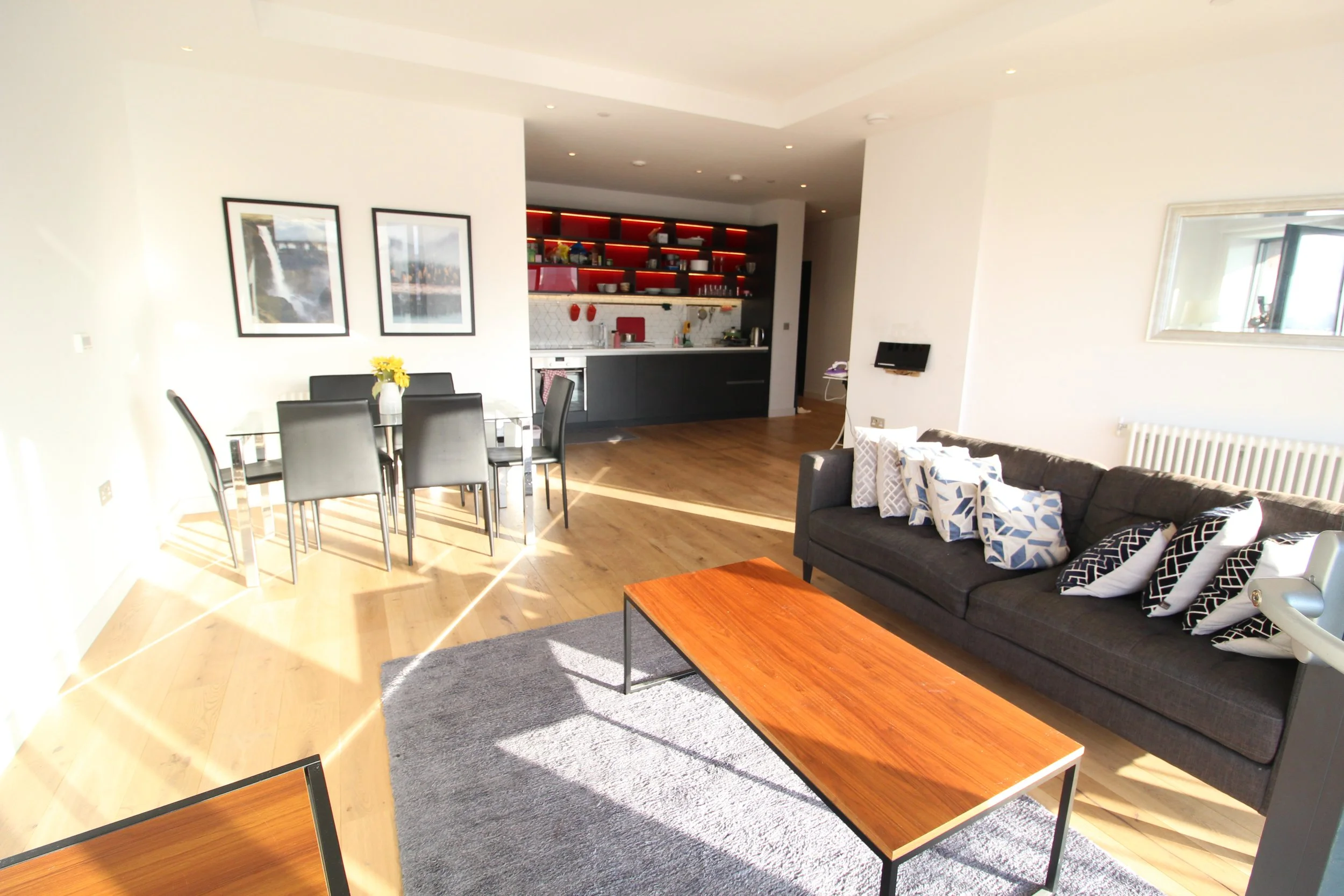 3 Bedroom Flat Modena House