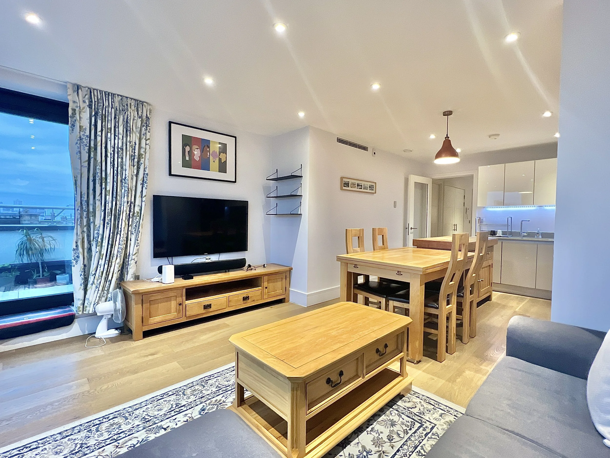 3 bedrooms penthouse - Camden High Street