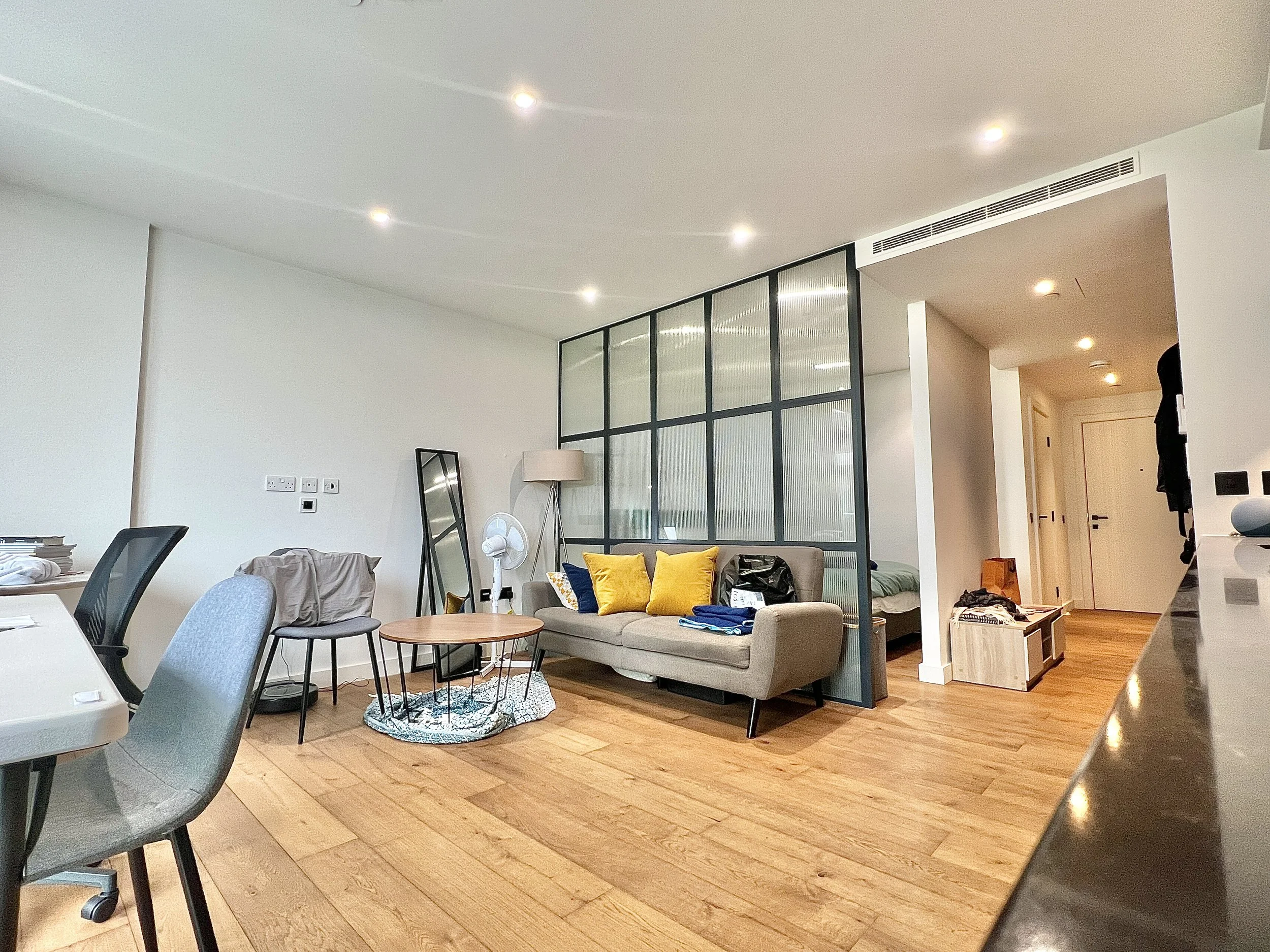 10th floor 1 bedroon flat
