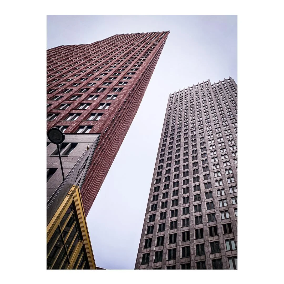 Den Haag | The Hague
&bull;
&bull;
&bull;
&bull;
&bull;
&bull;
&bull;
&bull;
#denhaag #thehague #streetphotography #architecturephotography #buildings #towers #phonephotography