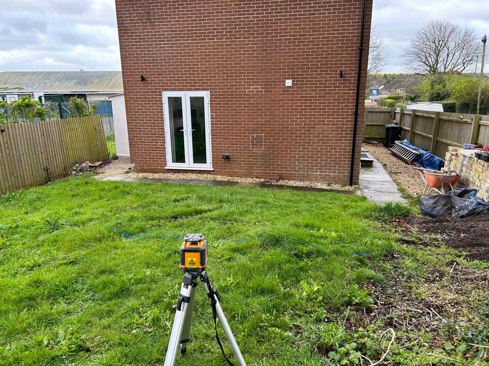 WhatsApp Image 2025-01-14 at 19.51.08 (1).jpeg