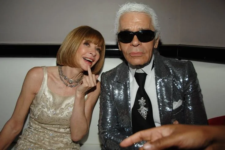 20 Photos Of Anna Wintour Having A Blast.jpg