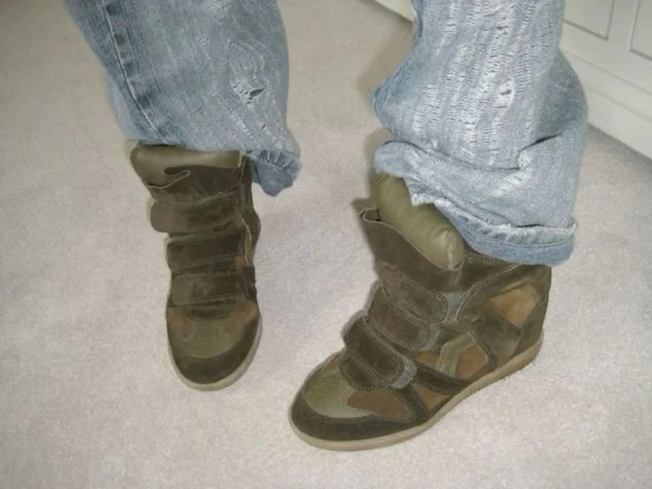 How to Dress for the Cold (Without Looking Like It)