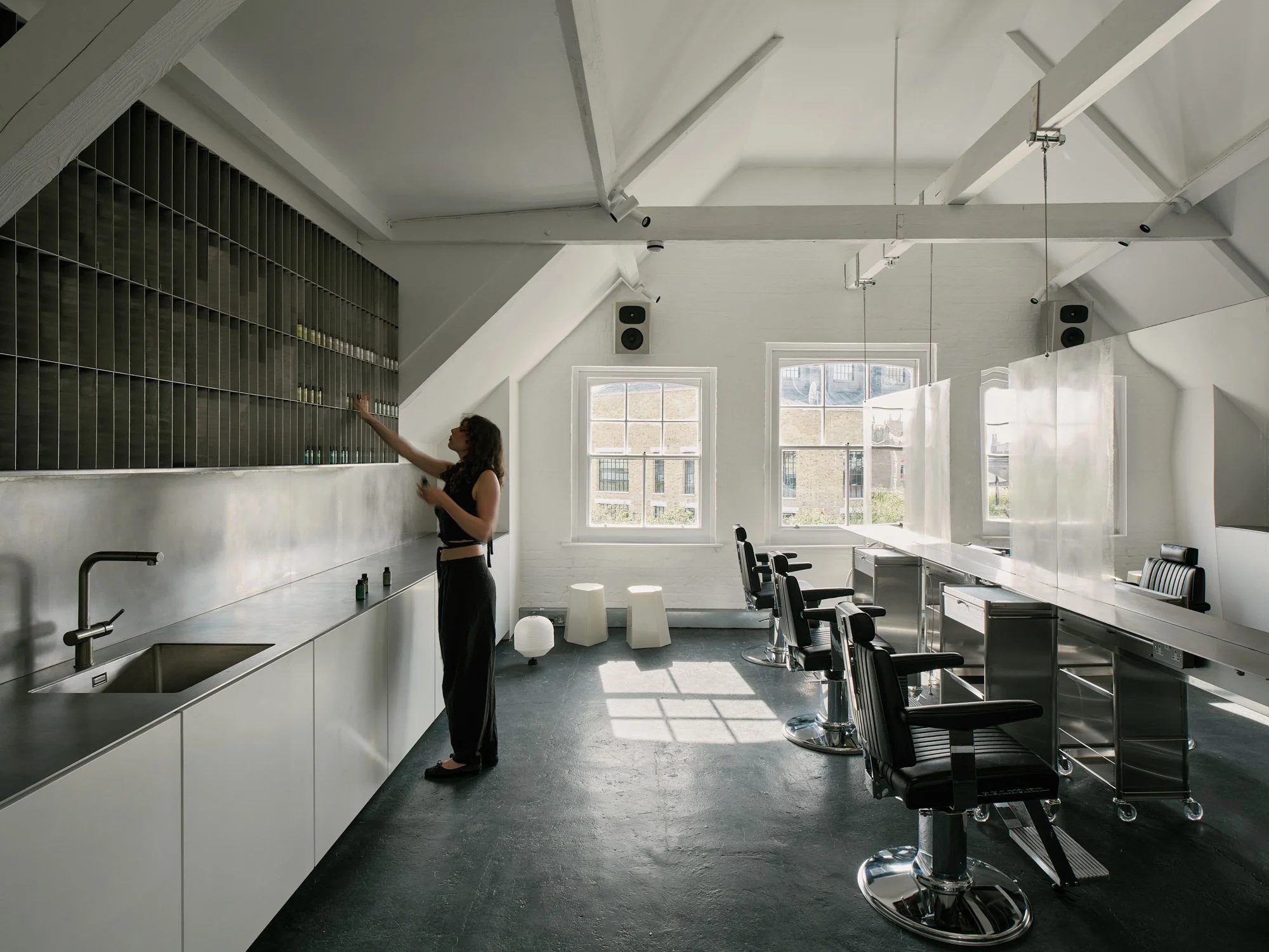 Salt_Salon_Finals_©_Henry_Woide__Low Res_020.jpg