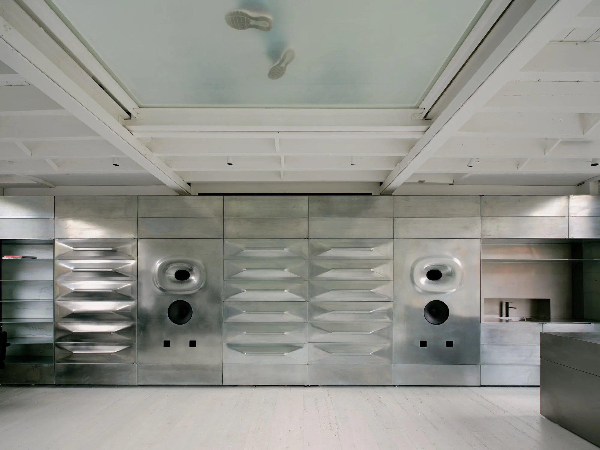 Salt_Salon_Finals_©_Henry_Woide__Low Res_003.jpg