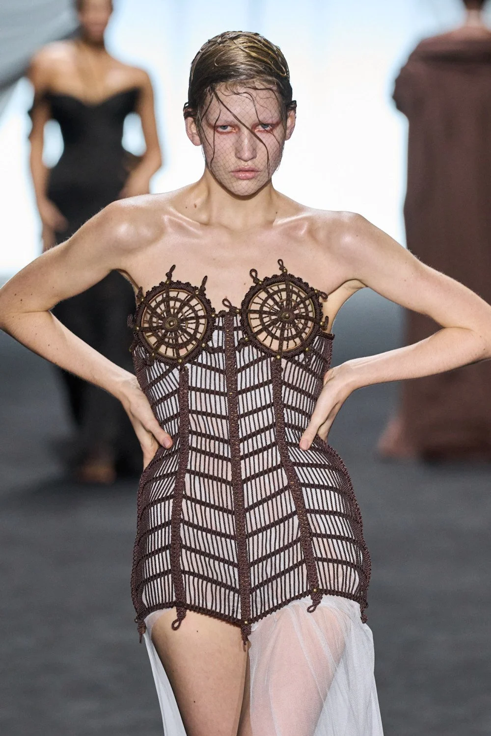 gaultier-hc-s25-004a.jpg