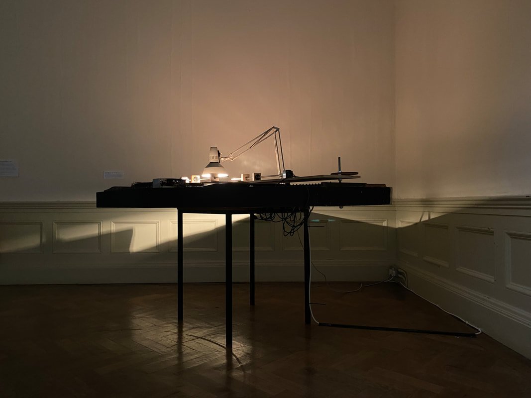 TIDE COMES IN / TIDE GOES OUT (2019) / Angelo Madonna