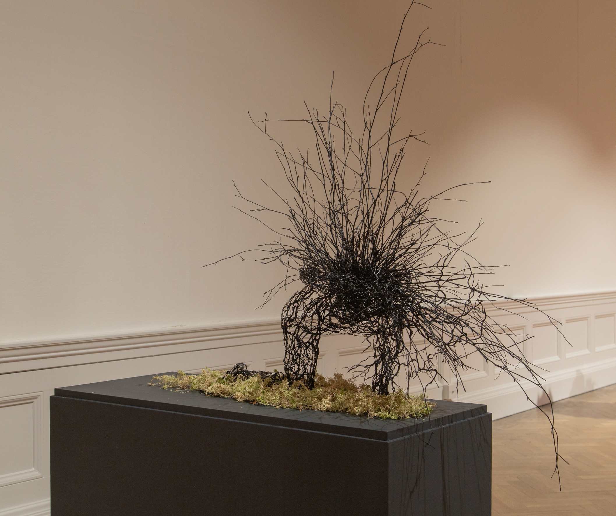 PATRIC ROGERS PENITENT (2024) 

PLA filament and moss 

A knight kneels, a frozen moment of transformation. ‘Penitent’ reflects the inner struggle Gawain faced before the Green Knight. Chivalry is not bound by steel or oath alone, but by the soil ben