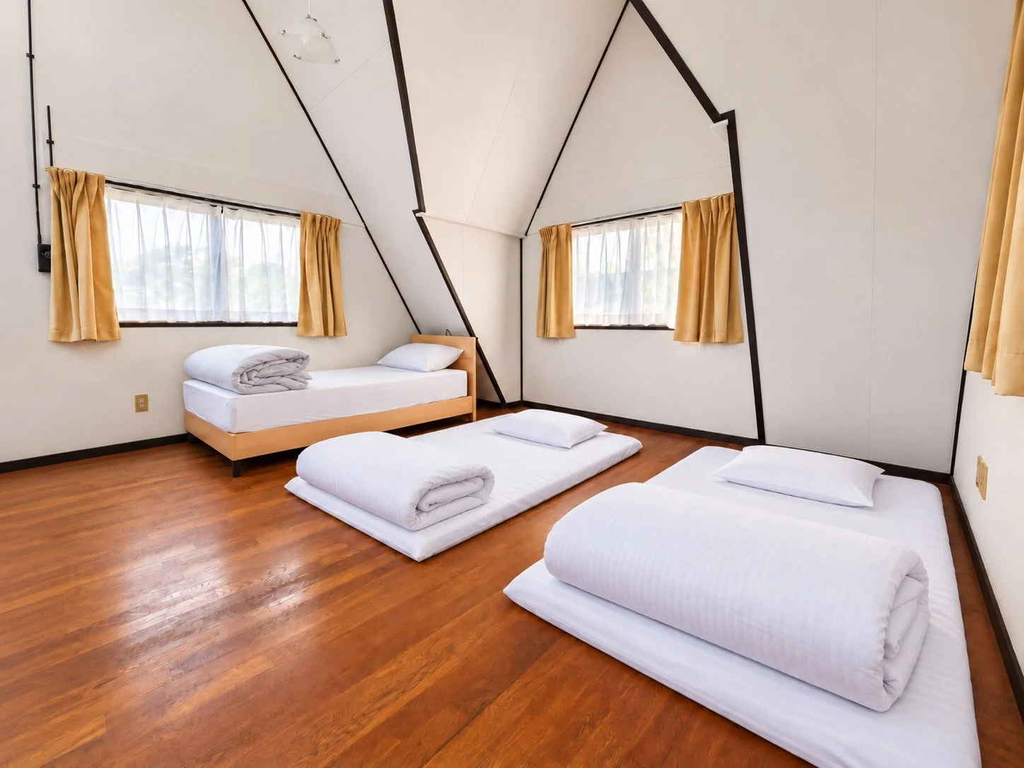 mayonaka-11-loft-a3.jpg