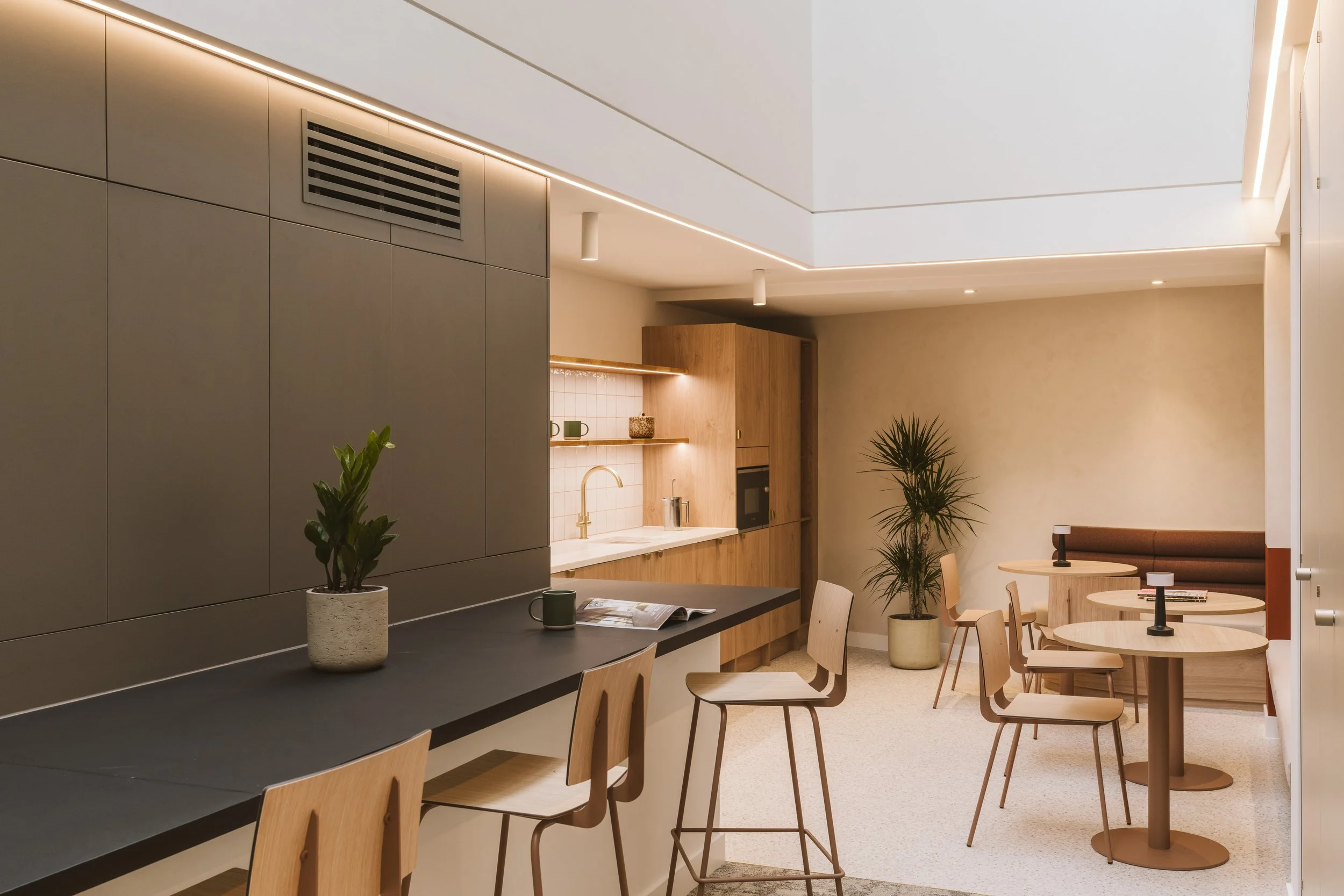 250902 Ariel House-36.JPG