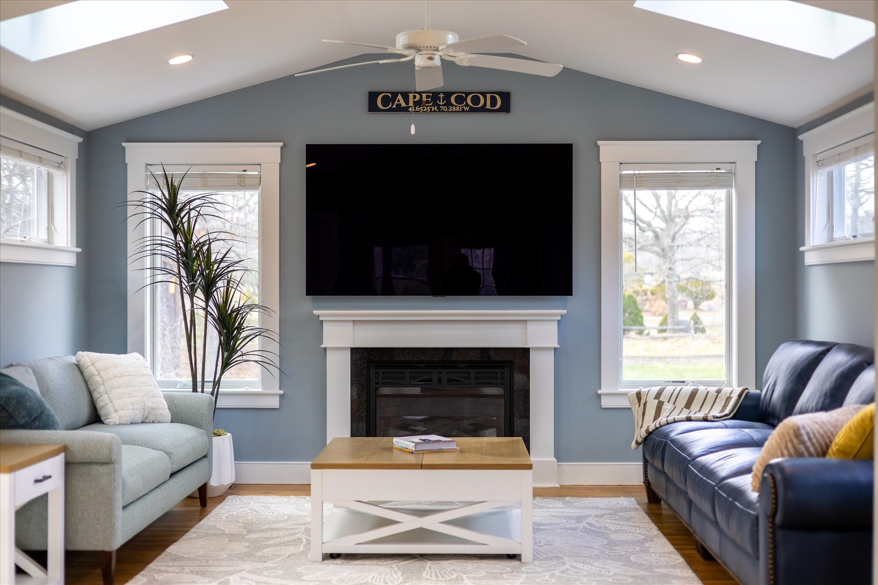 Cape Cod Vacation Rental Management | Tuxfin Hospitality Property - Dog-Friendly Yarmouth Home for Short Term Bookings - Save Money over Airbnb & VRBO - Homeowners Rent Second Homes for Extra Income. 100 Kingsbury Beach Eastham