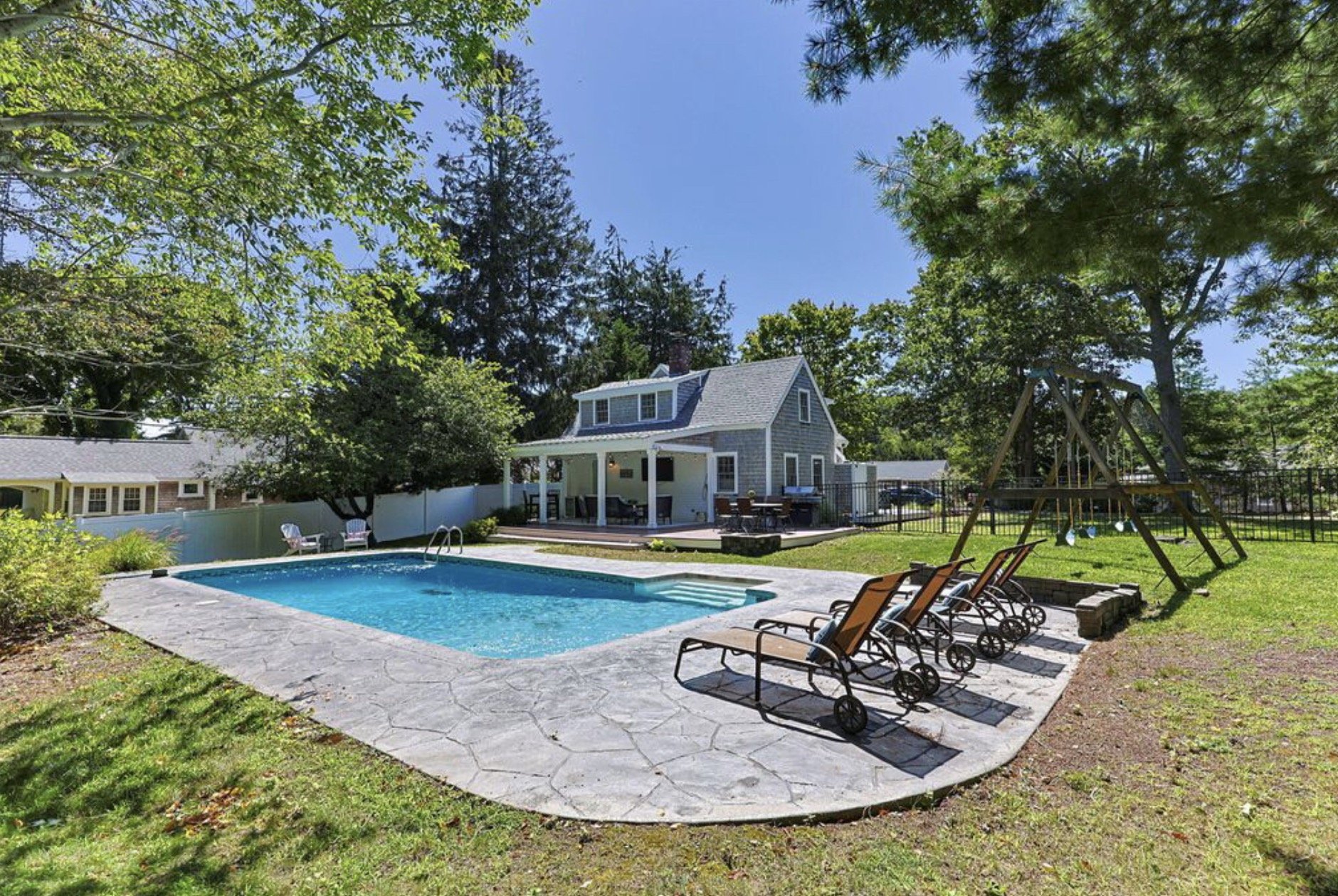 23 Willow Lane, South Yarmouth