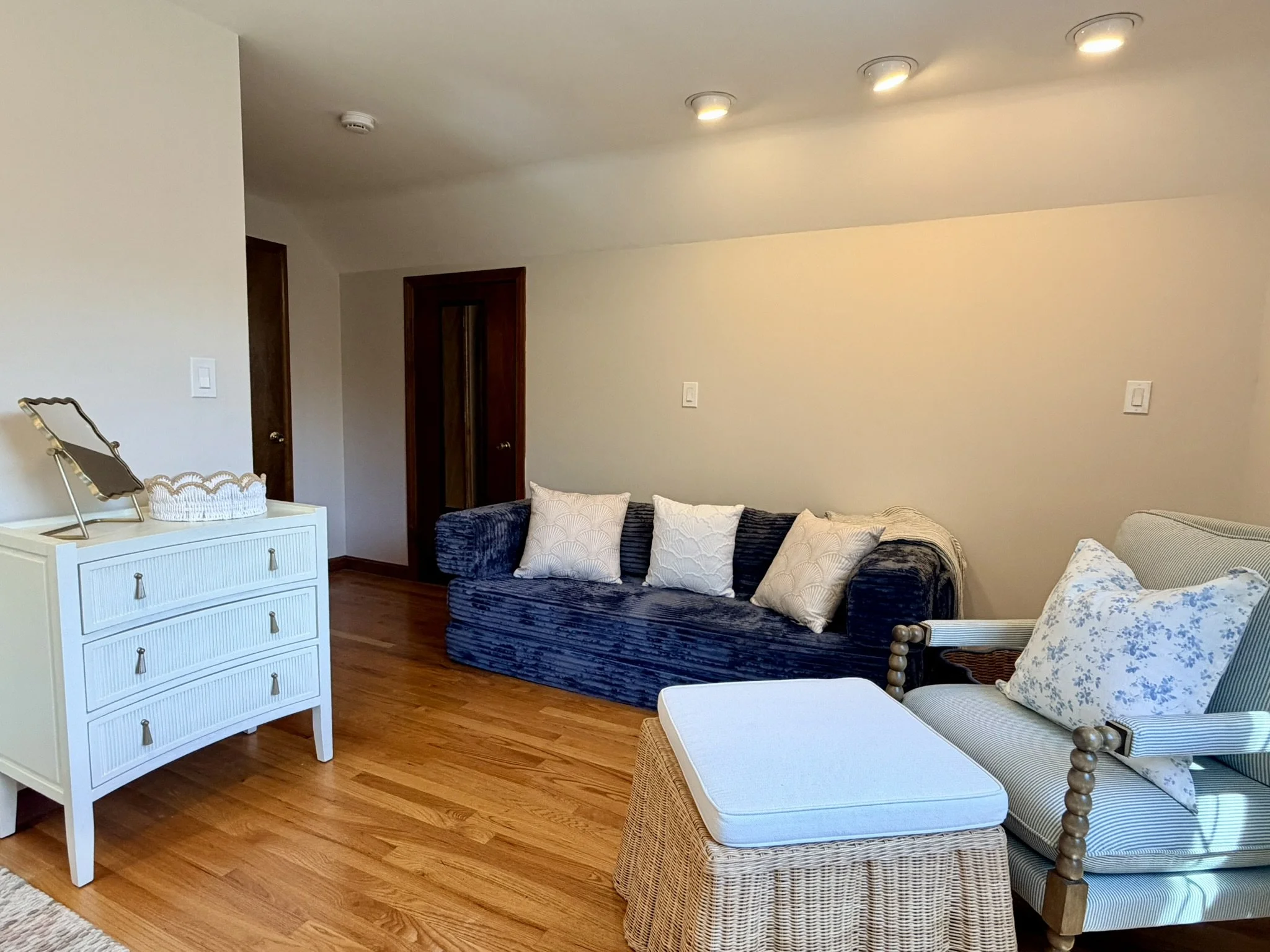 Short Term Rental Cape Cod, Brewster, Close to Beaches and Restaurants. Vacation Rental Management by Tuxfin Hospitality