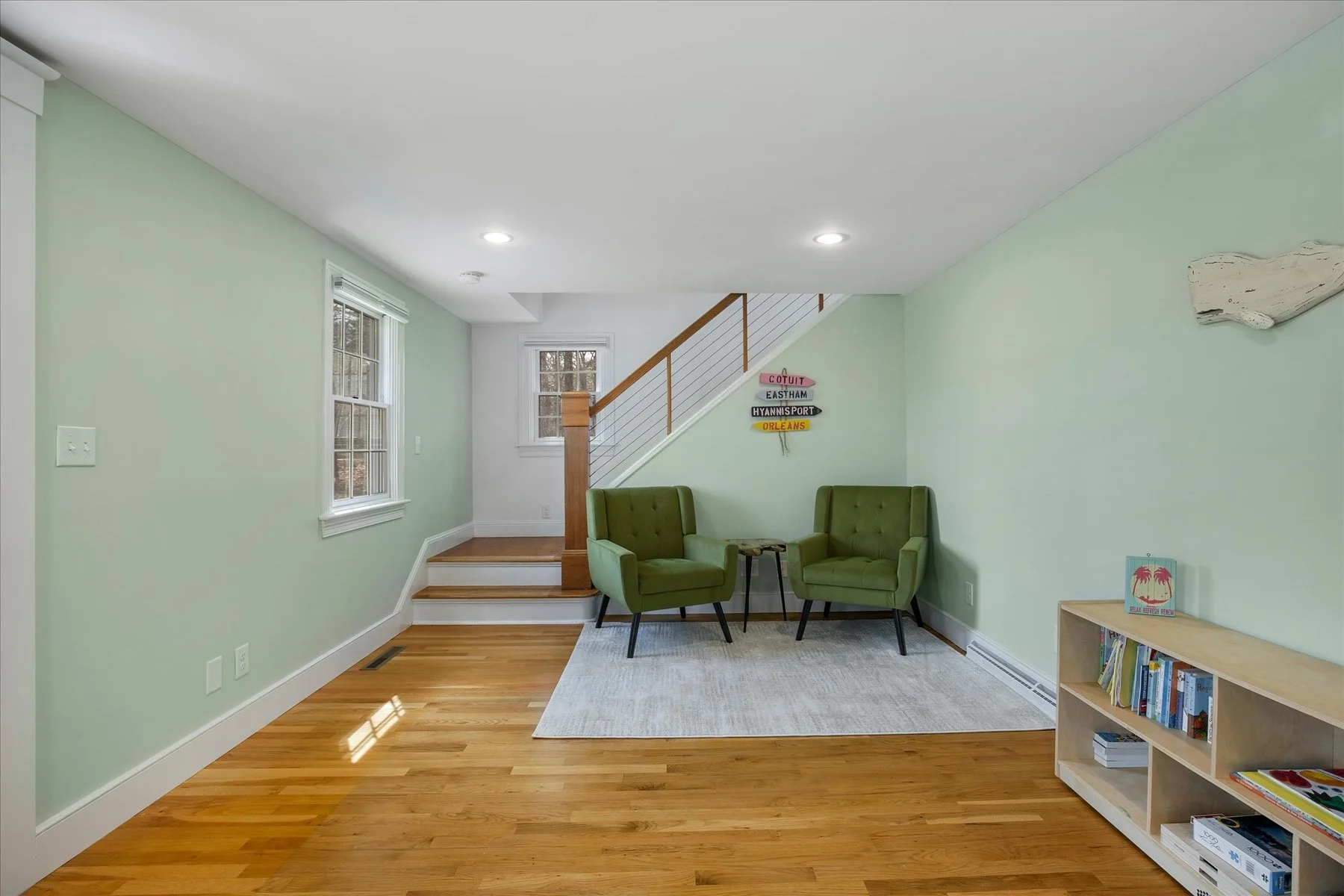 Cape Cod Vacation Rental Management | Tuxfin Hospitality Property - Dog-Friendly Yarmouth Home for Short Term Bookings - Save Money over Airbnb & VRBO - Homeowners Rent Second Homes for Extra Income. 100 Kingsbury Beach Eastham