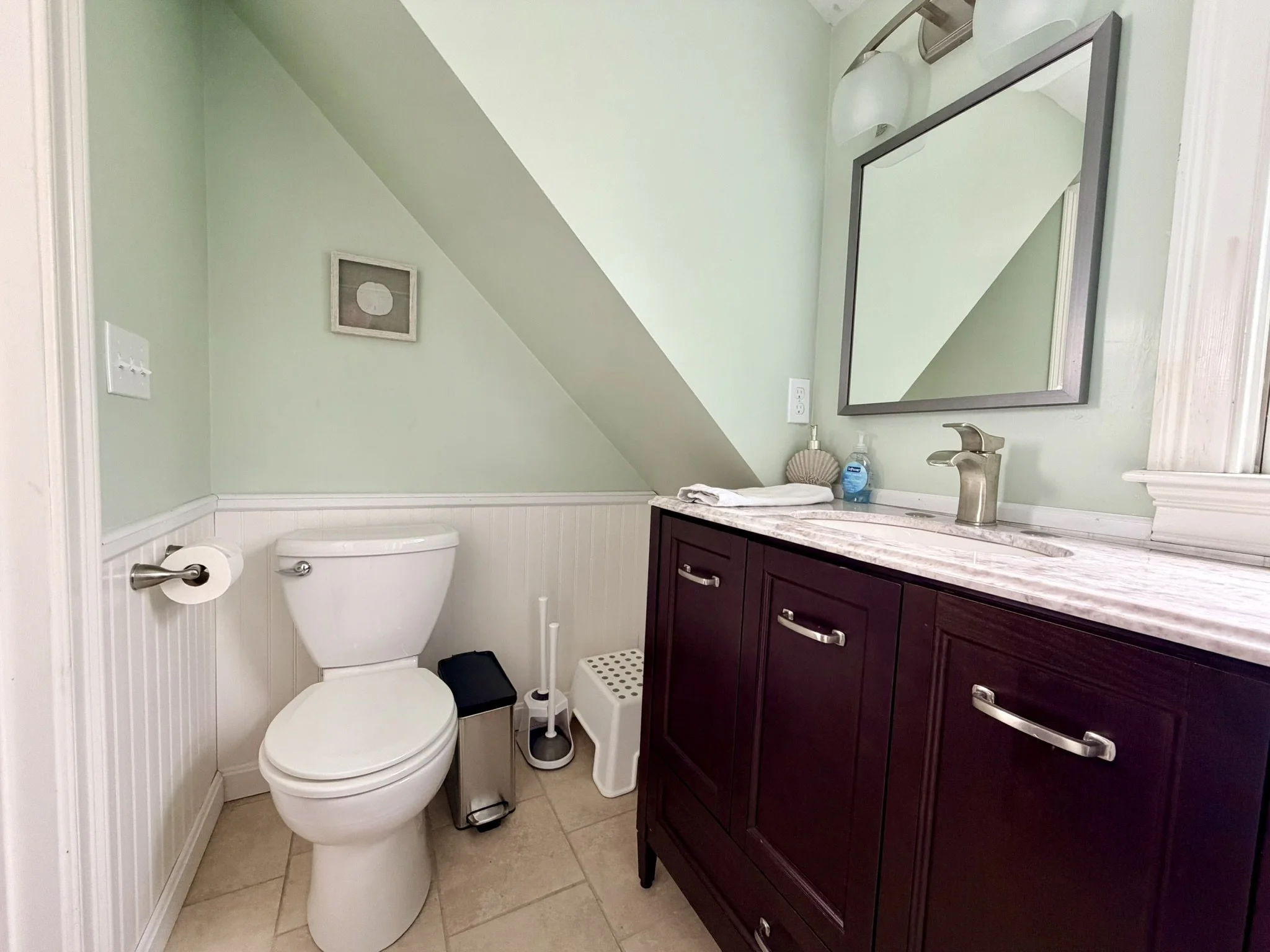 Cape Cod Vacation Rental Management | Tuxfin Hospitality Property - Dog-Friendly Yarmouth Home for Short Term Bookings - Save Money over Airbnb & VRBO - Homeowners Rent Second Homes for Extra Income.