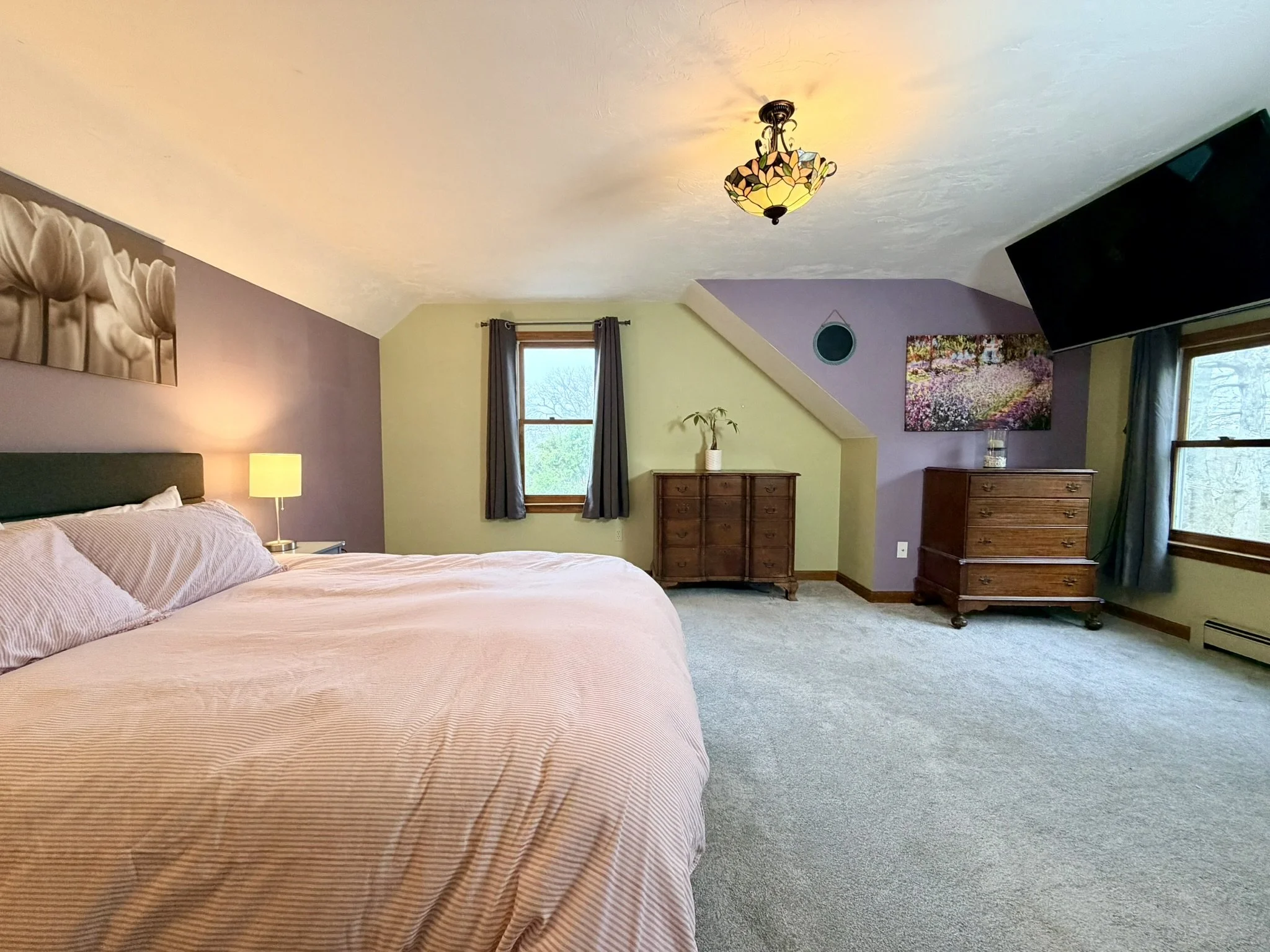 Cape Cod Vacation Rental Management | Tuxfin Hospitality Property - Dog-Friendly Yarmouth Home for Short Term Bookings - Save Money over Airbnb & VRBO - Homeowners Rent Second Homes for Extra Income.