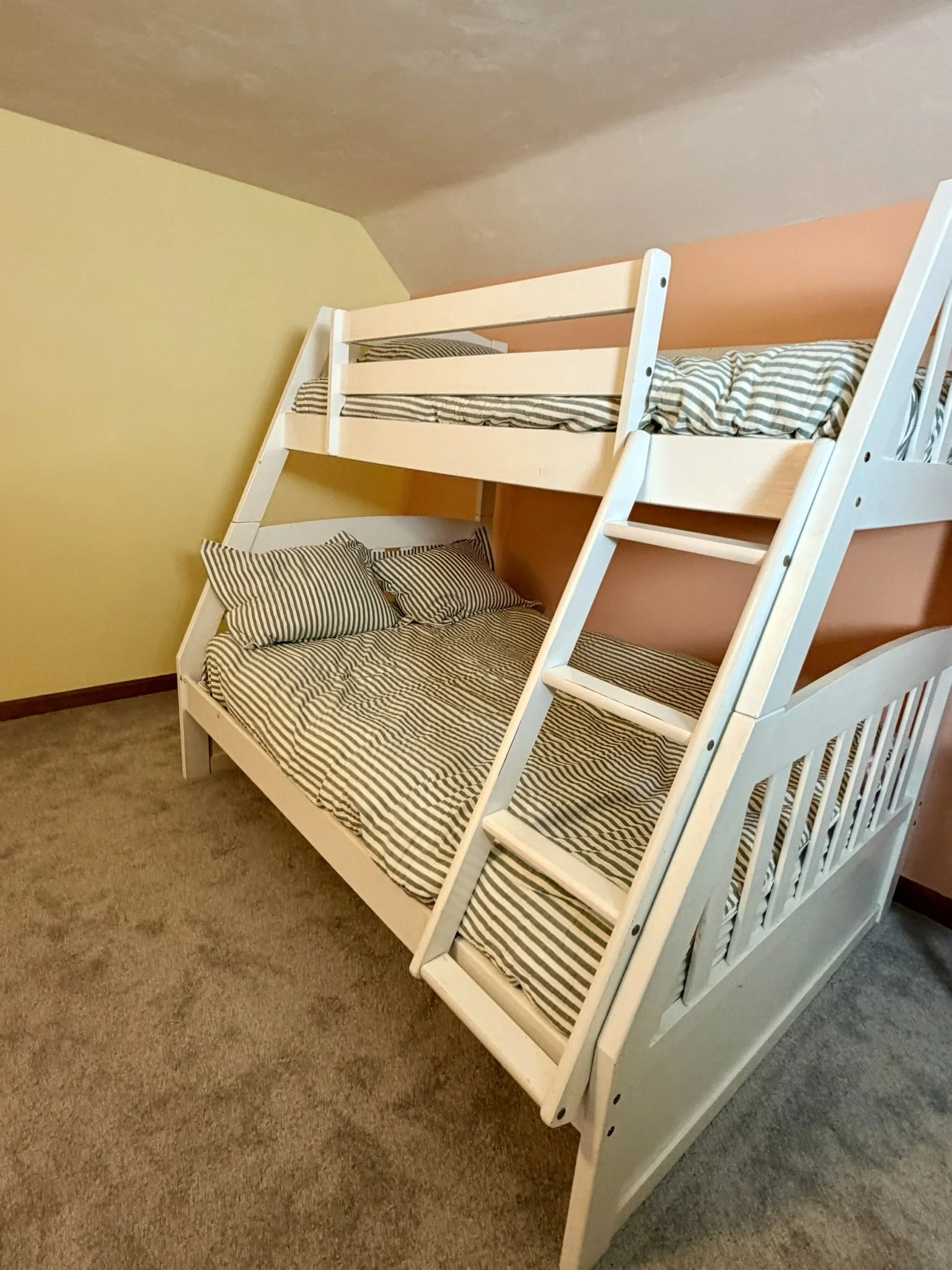 Cape Cod Vacation Rental Management | Tuxfin Hospitality Property - Dog-Friendly Yarmouth Home for Short Term Bookings - Save Money over Airbnb & VRBO - Homeowners Rent Second Homes for Extra Income.