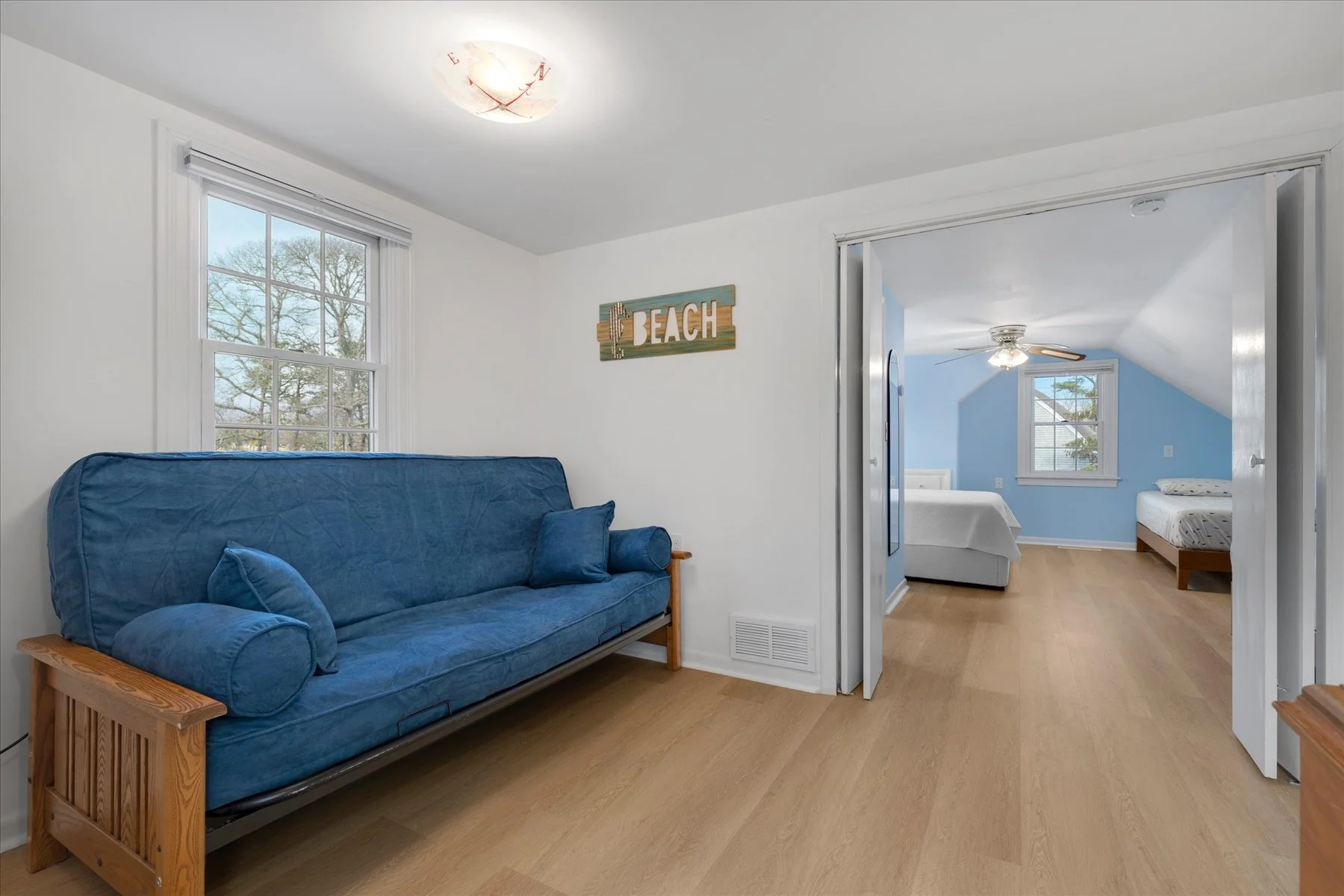 Cape Cod Vacation Rental Management | Tuxfin Hospitality Property - Dog-Friendly Yarmouth Home for Short Term Bookings - Save Money over Airbnb & VRBO - Homeowners Rent Second Homes for Extra Income. 100 Kingsbury Beach Eastham