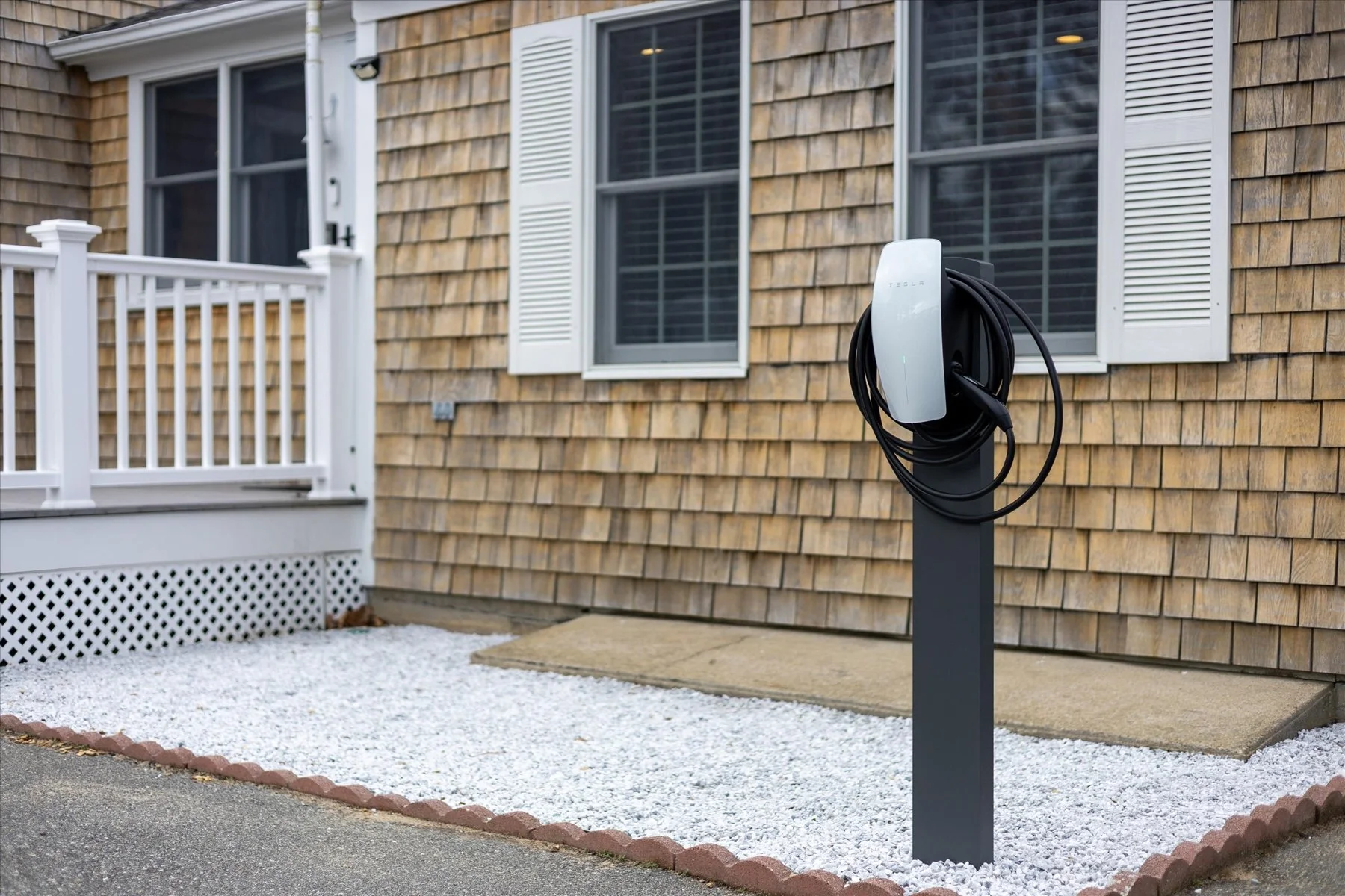 Cape Cod Vacation Rental Management | Tuxfin Hospitality Property - Dog-Friendly Yarmouth Home for Short Term Bookings - Save Money over Airbnb & VRBO - Homeowners Rent Second Homes for Extra Income. 100 Kingsbury Beach Eastham