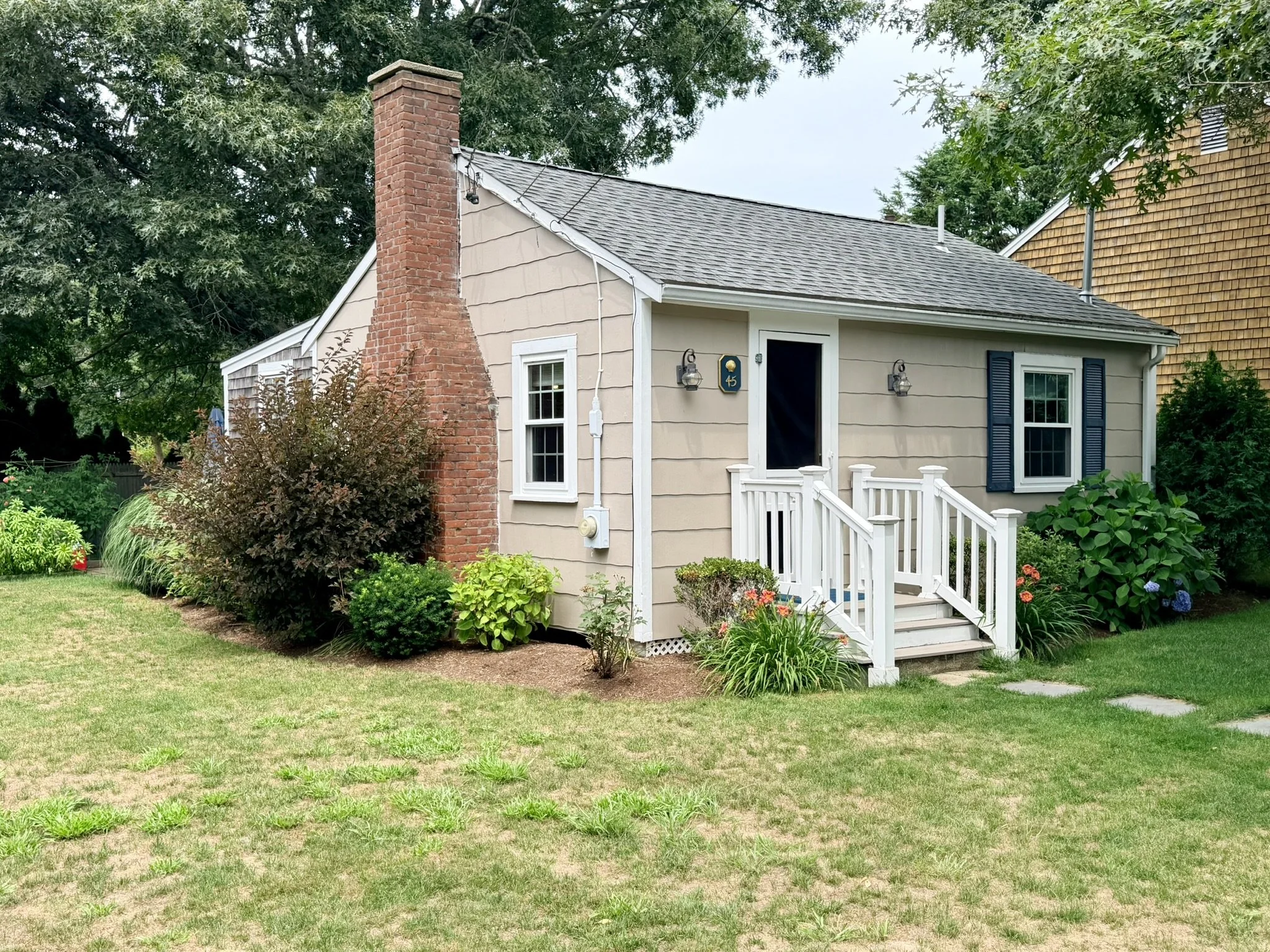 45 Prospect Ave - West Yarmouth - Vacation Rental Airbnb Walk to Beach