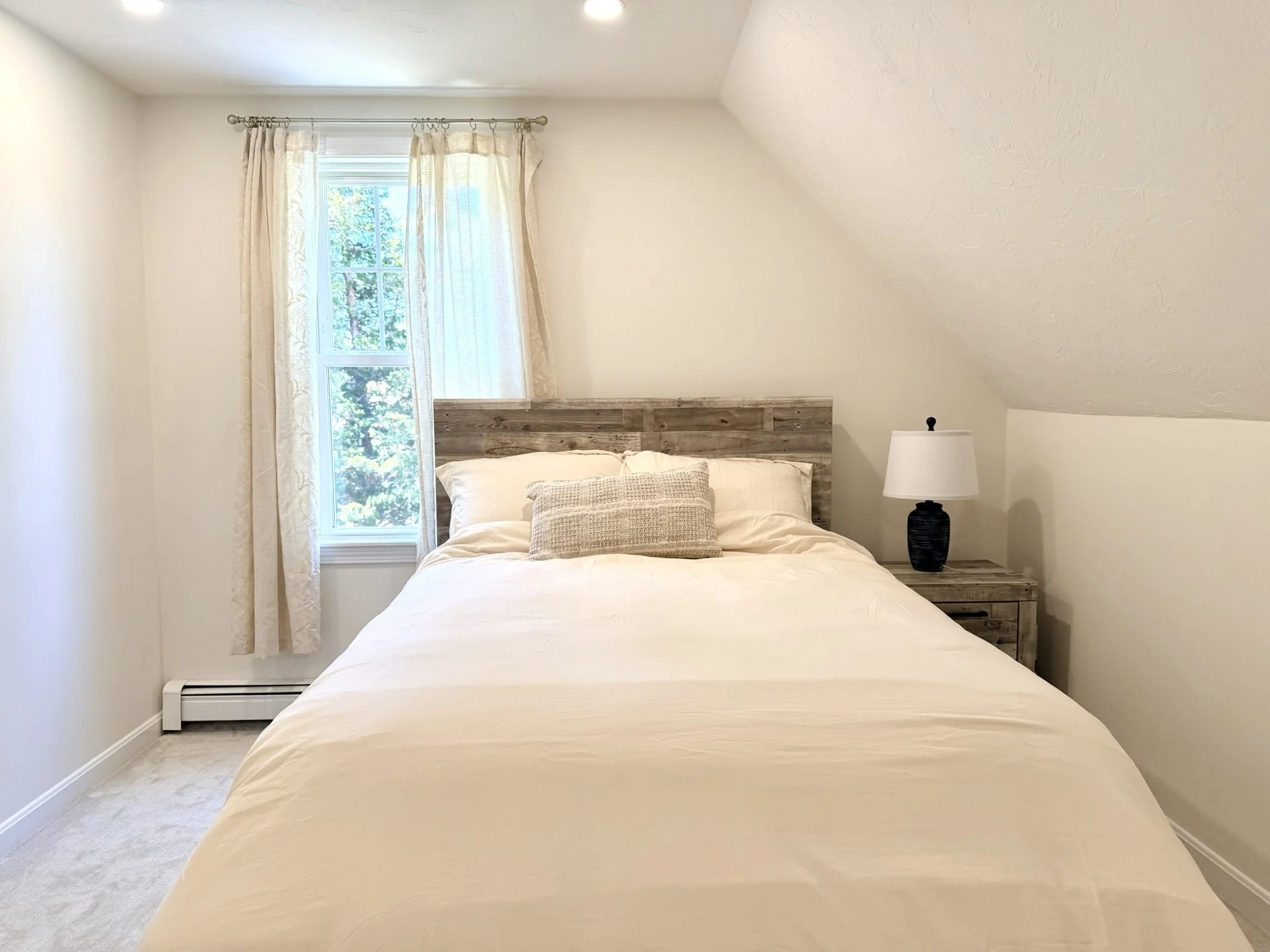 Cape Cod Vacation Rental Management | Tuxfin Hospitality Property - Dog-Friendly Falmouth Home for Short Term Bookings - Save Money over Airbnb & VRBO - Homeowners Rent Second Homes for Extra Income.