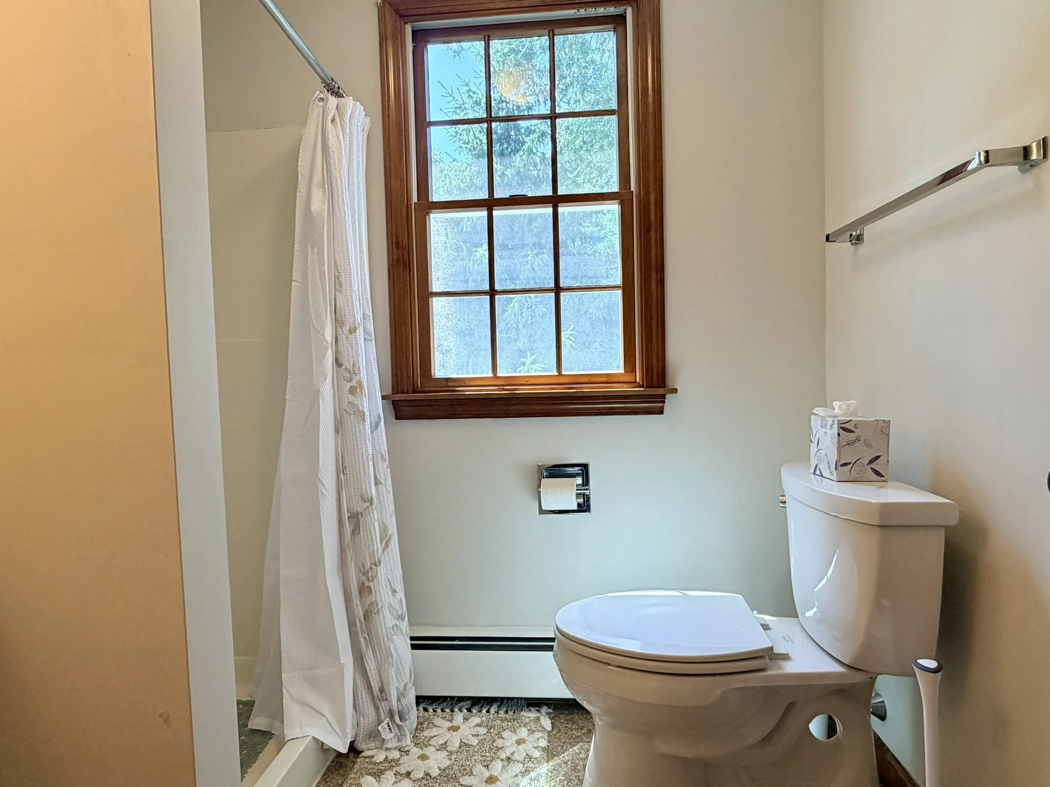 Short Term Rental Cape Cod, Brewster, Close to Beaches and Restaurants. Vacation Rental Management by Tuxfin Hospitality