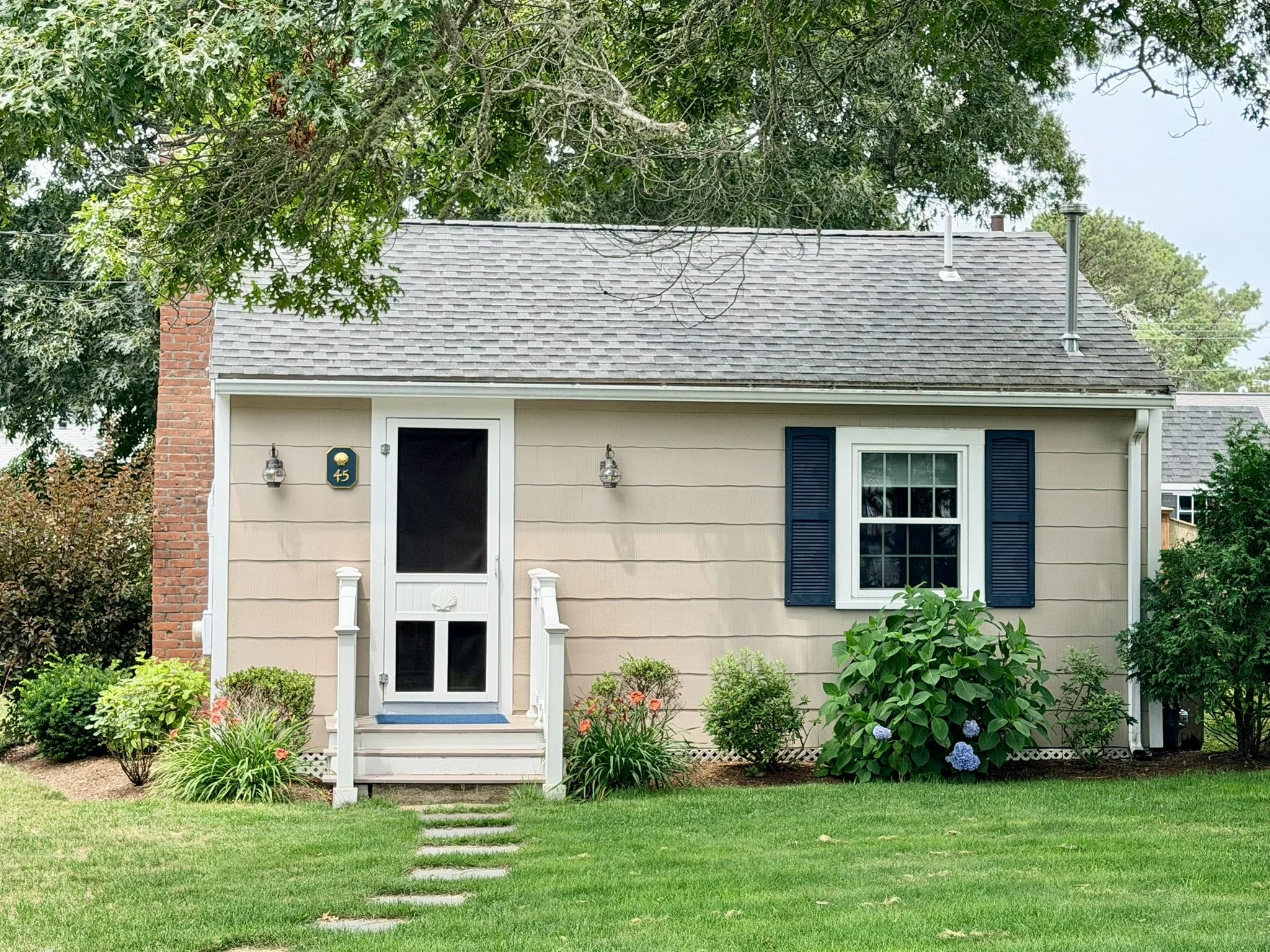 45 Prospect Ave - West Yarmouth - Vacation Rental Airbnb Walk to Beach