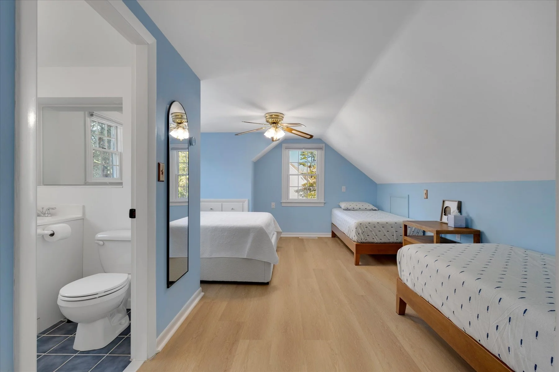 Cape Cod Vacation Rental Management | Tuxfin Hospitality Property - Dog-Friendly Yarmouth Home for Short Term Bookings - Save Money over Airbnb & VRBO - Homeowners Rent Second Homes for Extra Income. 100 Kingsbury Beach Eastham