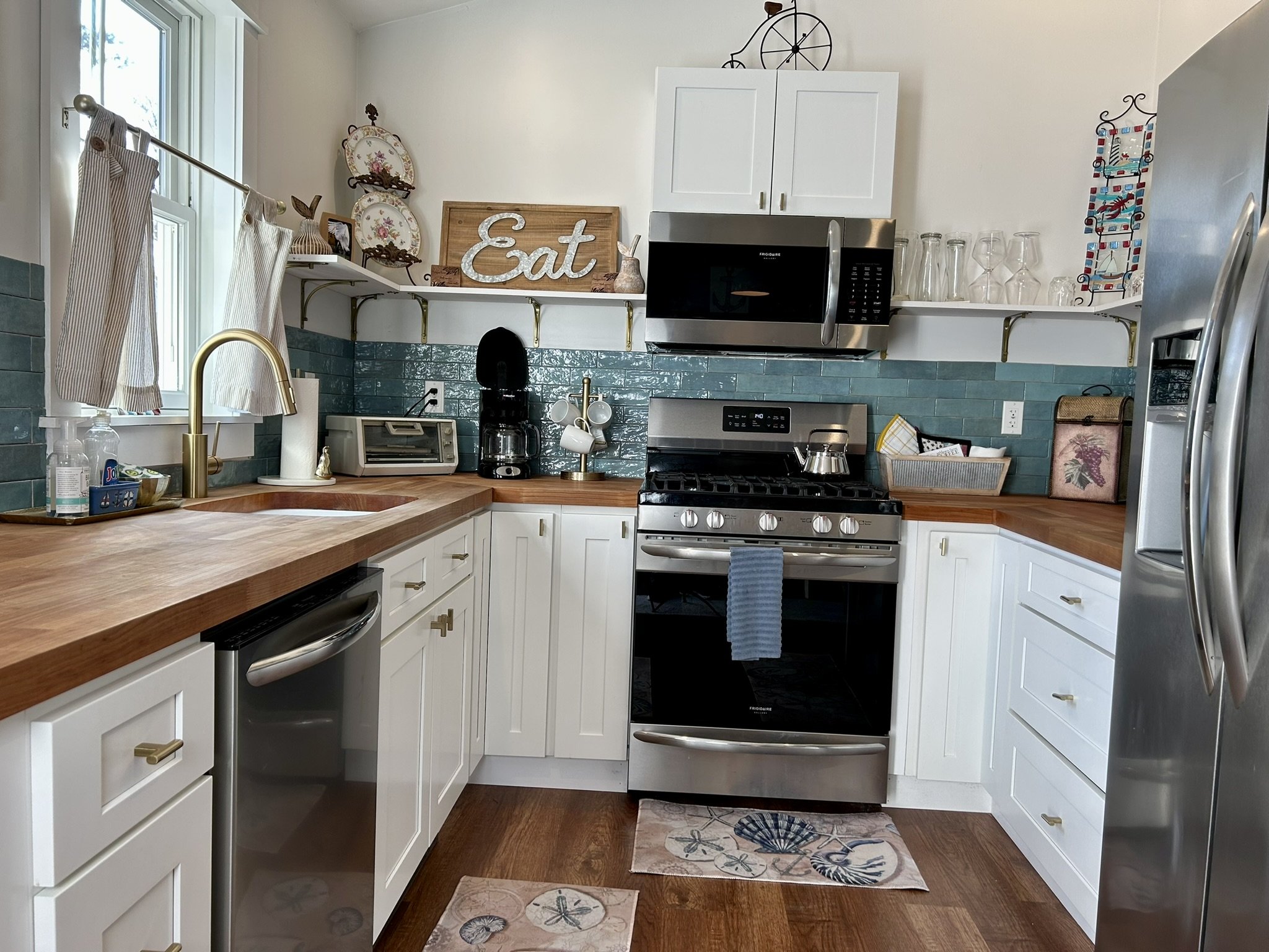 Cape Cod Vacation Rental Management | Tuxfin Hospitality Property - Harwich Dog Friendly Home - Passive Revenue for Homeowners. Harwich, Orleans, Brewster, Dennis, Yarmouth, Chatham, Eastham. Save Money over Airbnb & VRBO