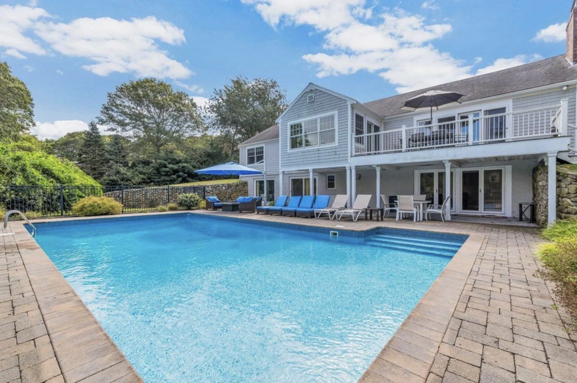 18 Crab Creek Ln, Yarmouth Port