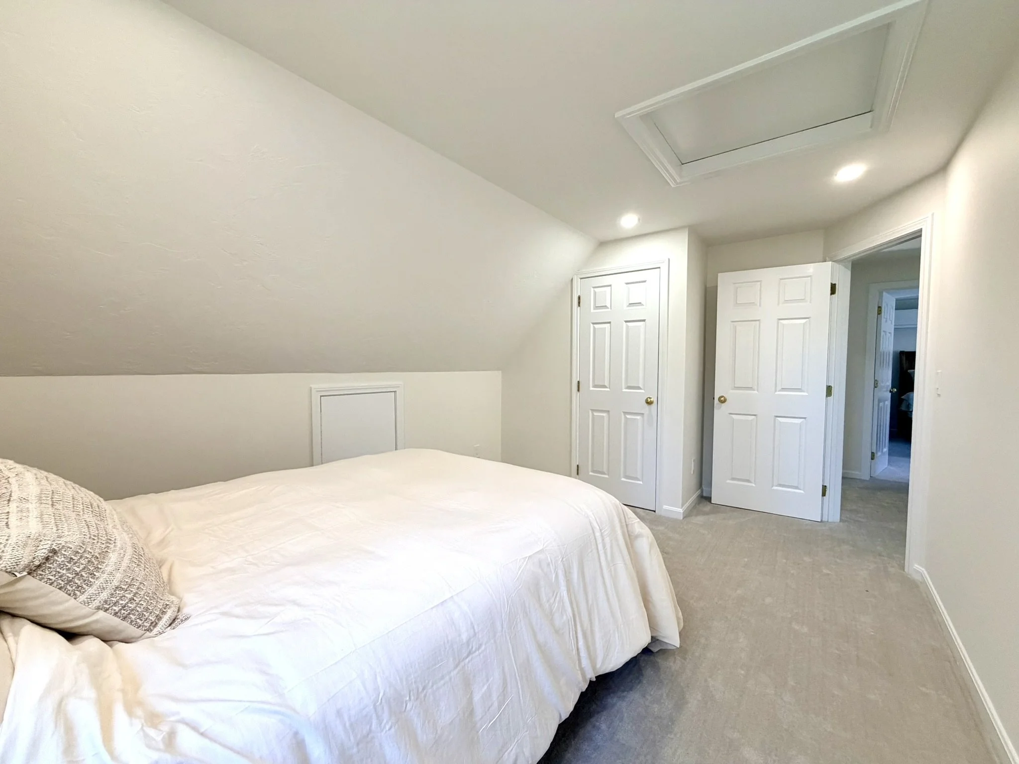 Cape Cod Vacation Rental Management | Tuxfin Hospitality Property - Dog-Friendly Falmouth Home for Short Term Bookings - Save Money over Airbnb & VRBO - Homeowners Rent Second Homes for Extra Income.